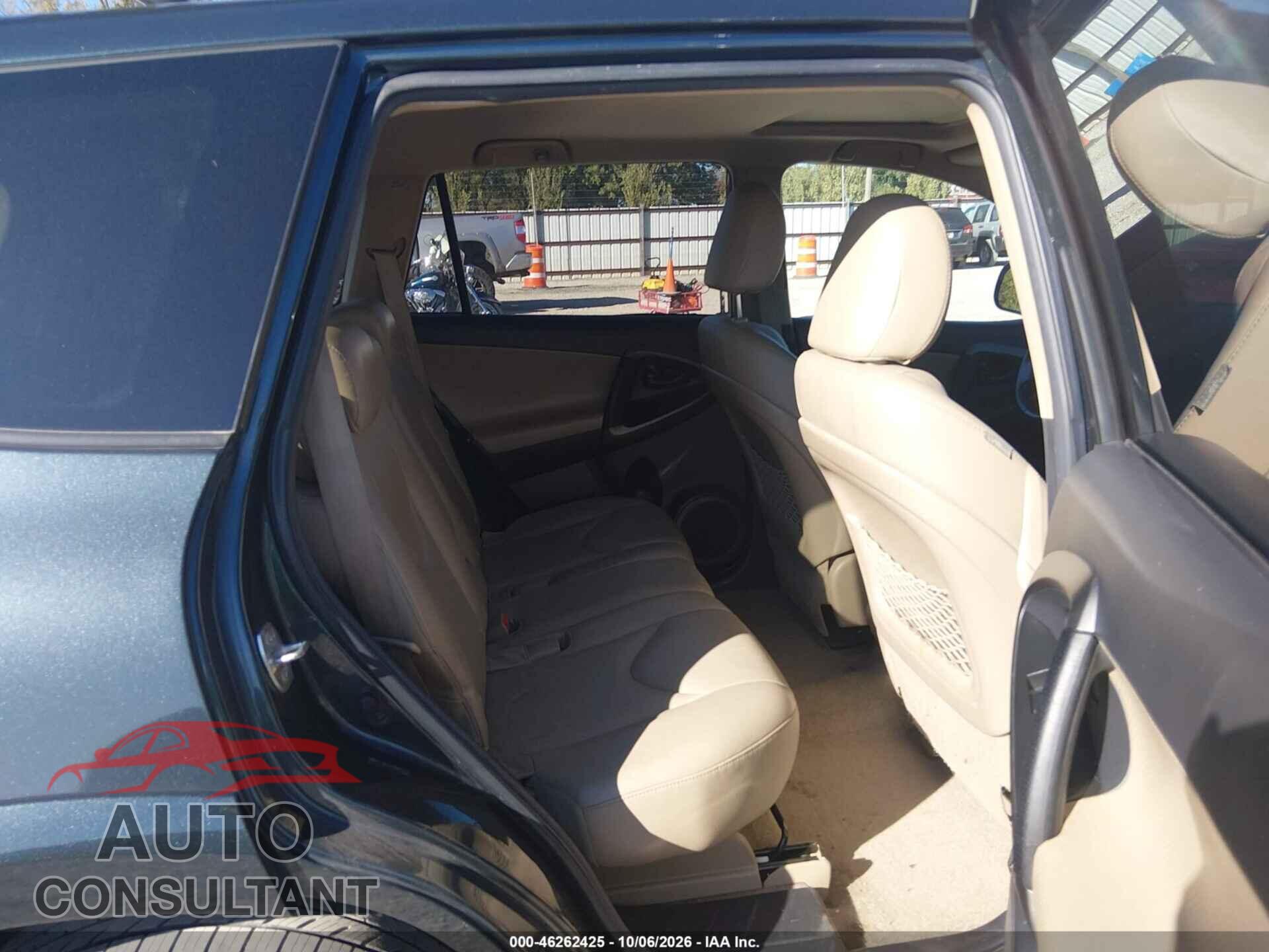 TOYOTA RAV4 2011 - 2T3DK4DV6BW045774