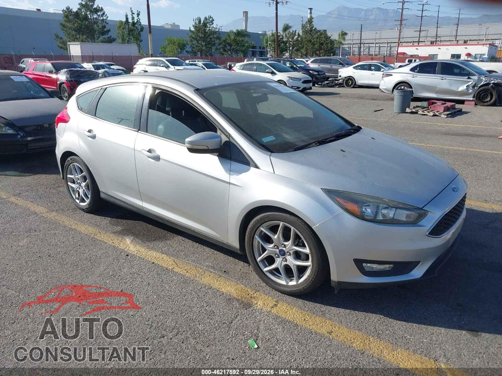 FORD FOCUS 2015 - 1FADP3K24FL326331