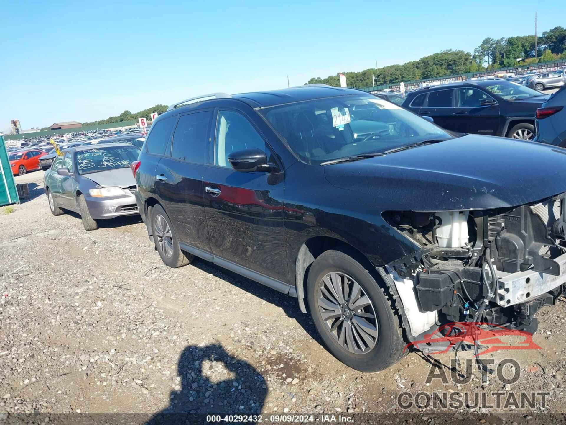 NISSAN PATHFINDER 2019 - 5N1DR2MM3KC603828