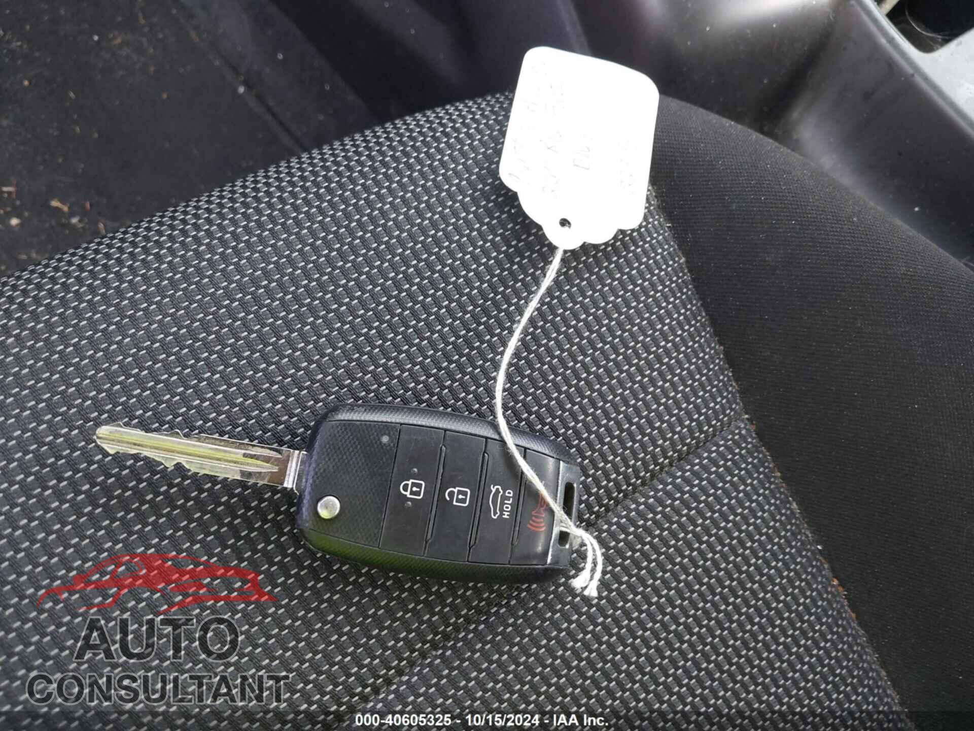 KIA FORTE 2017 - 3KPFK4A76HE149717