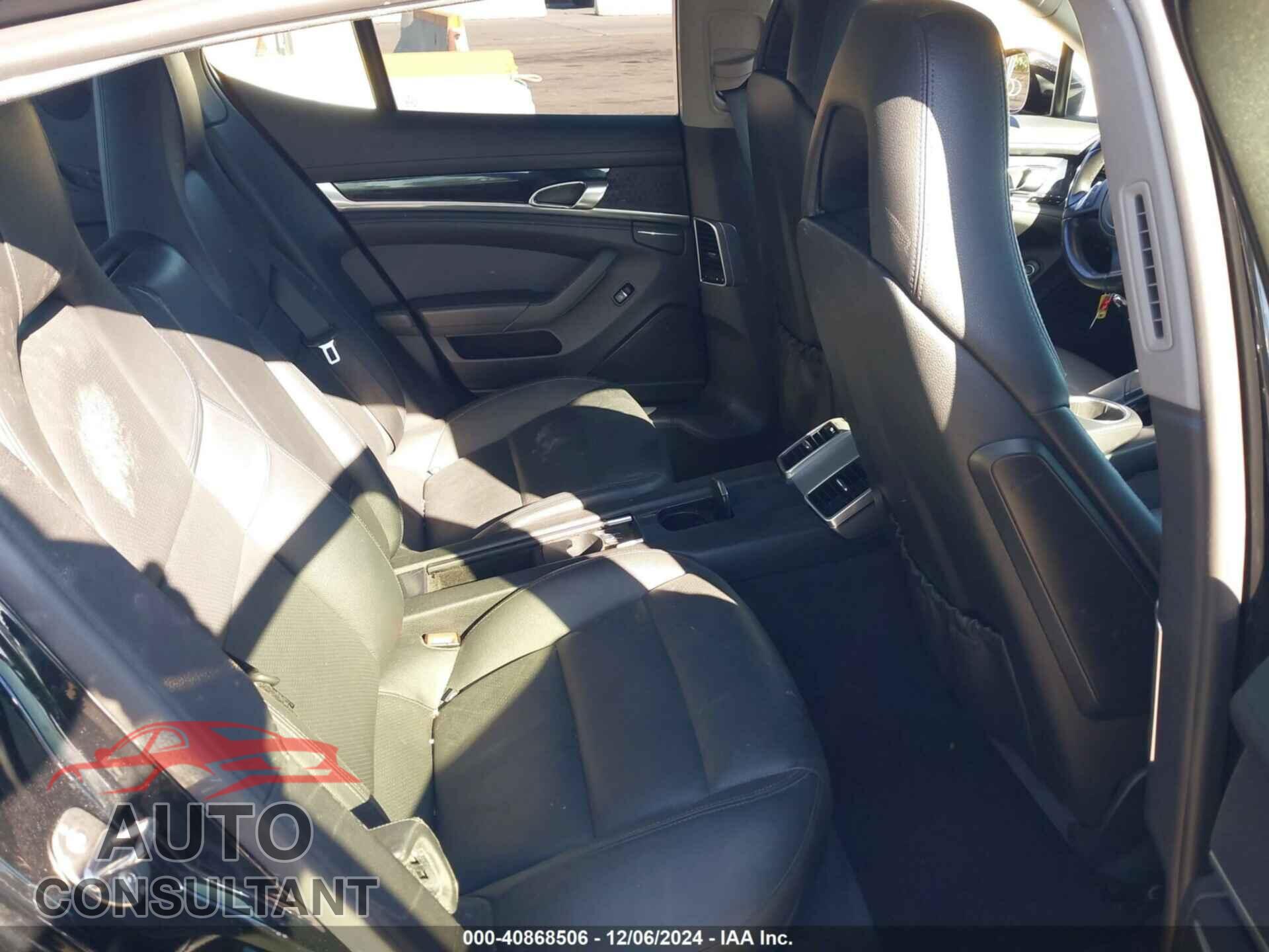 PORSCHE PANAMERA 2011 - WP0AA2A78BL010091