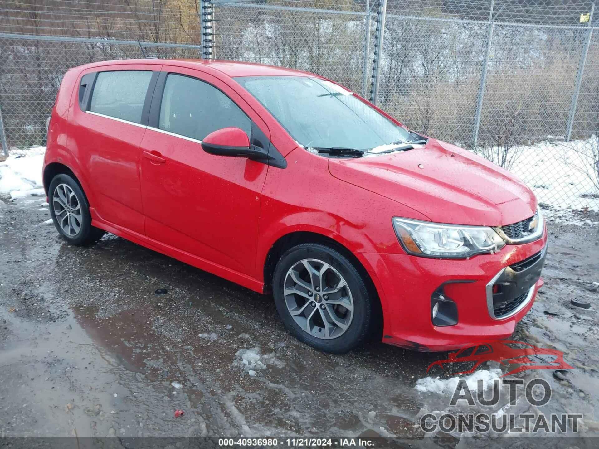 CHEVROLET SONIC 2017 - 1G1JD6SH6H4152473