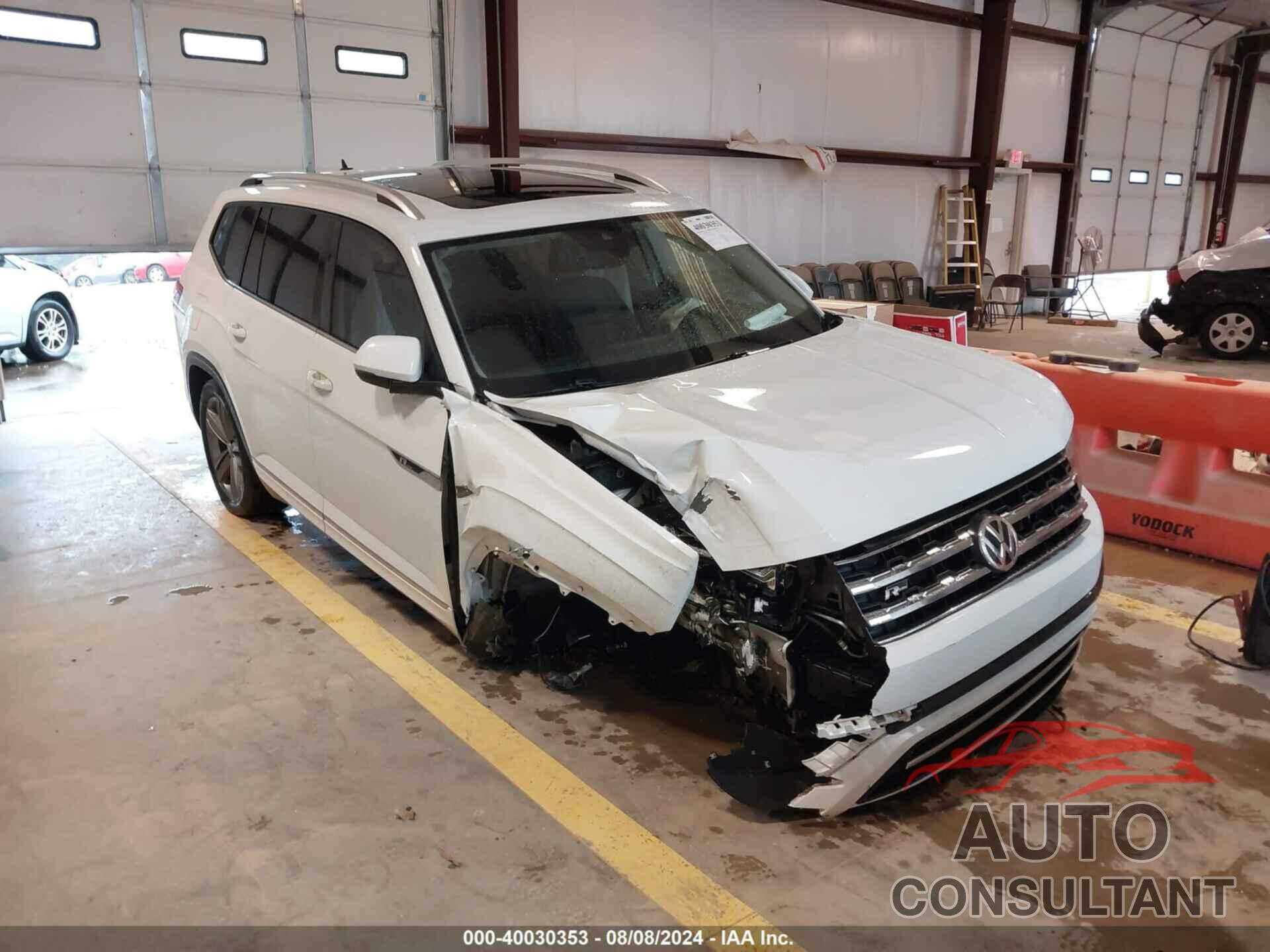 VOLKSWAGEN ATLAS 2019 - 1V2XR2CA2KC578136