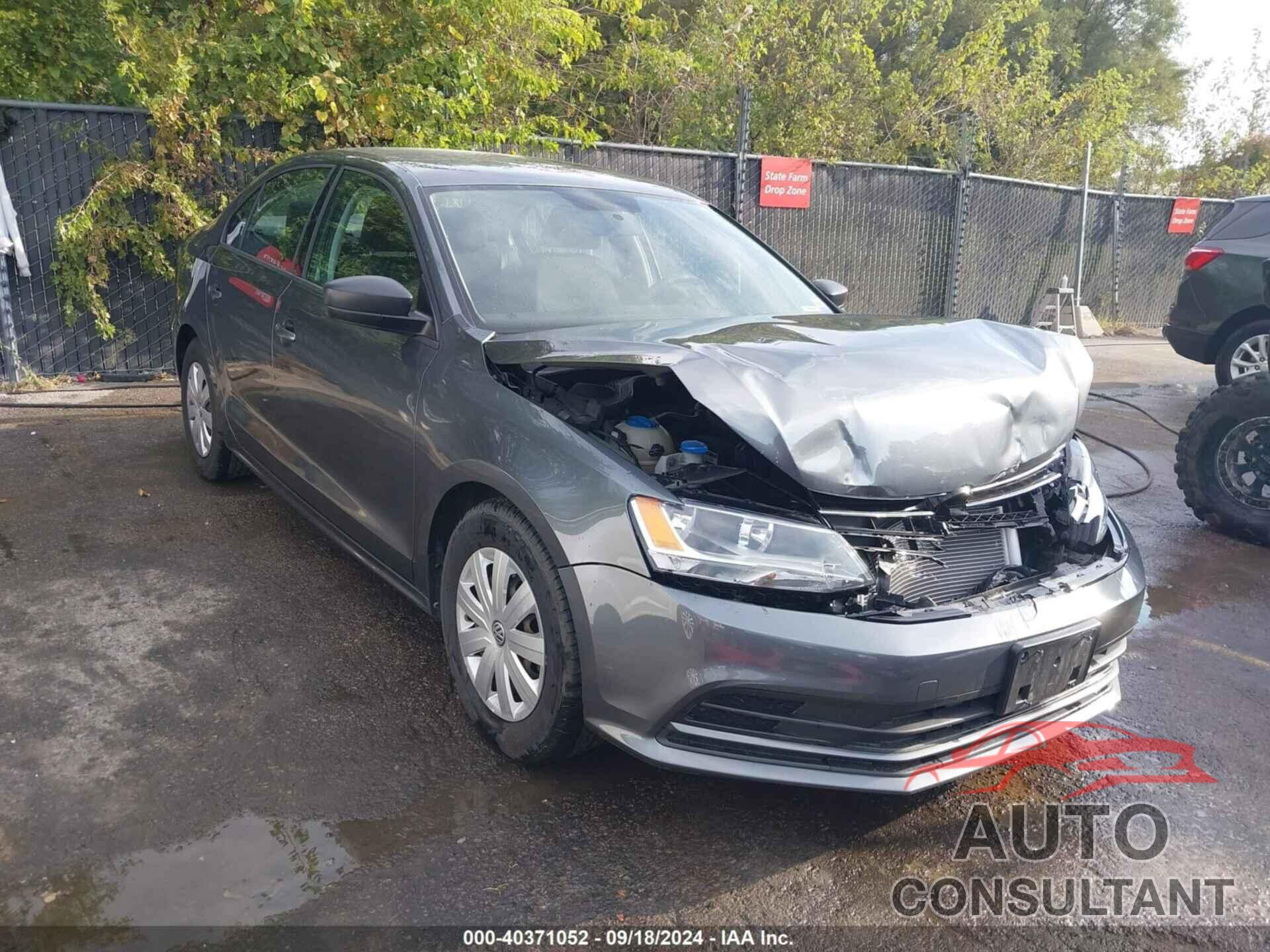 VOLKSWAGEN JETTA 2015 - 3VW2K7AJ7FM338873