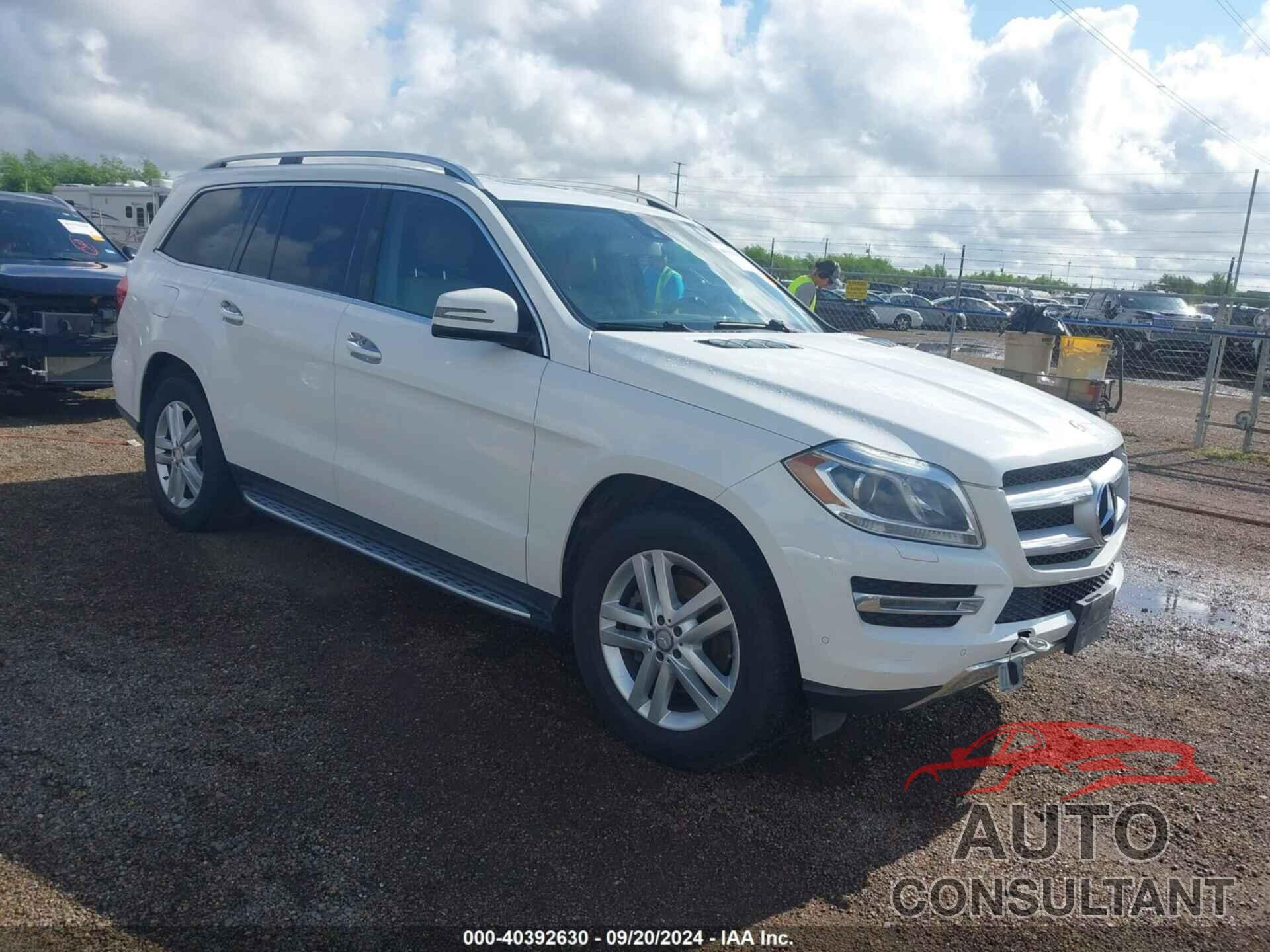 MERCEDES-BENZ GL 450 2016 - 4JGDF6EE5GA619622
