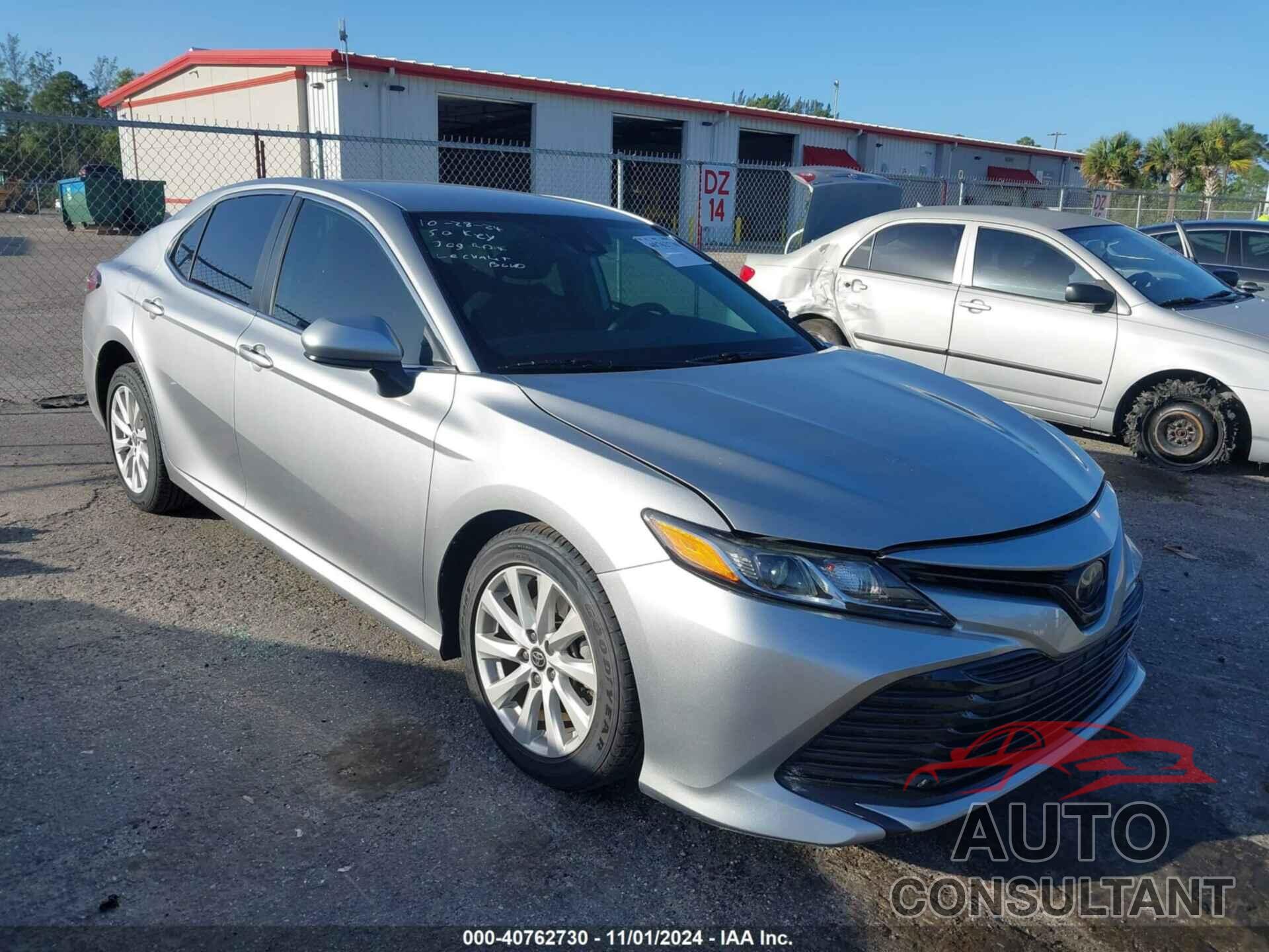 TOYOTA CAMRY 2020 - 4T1C11AK7LU967634