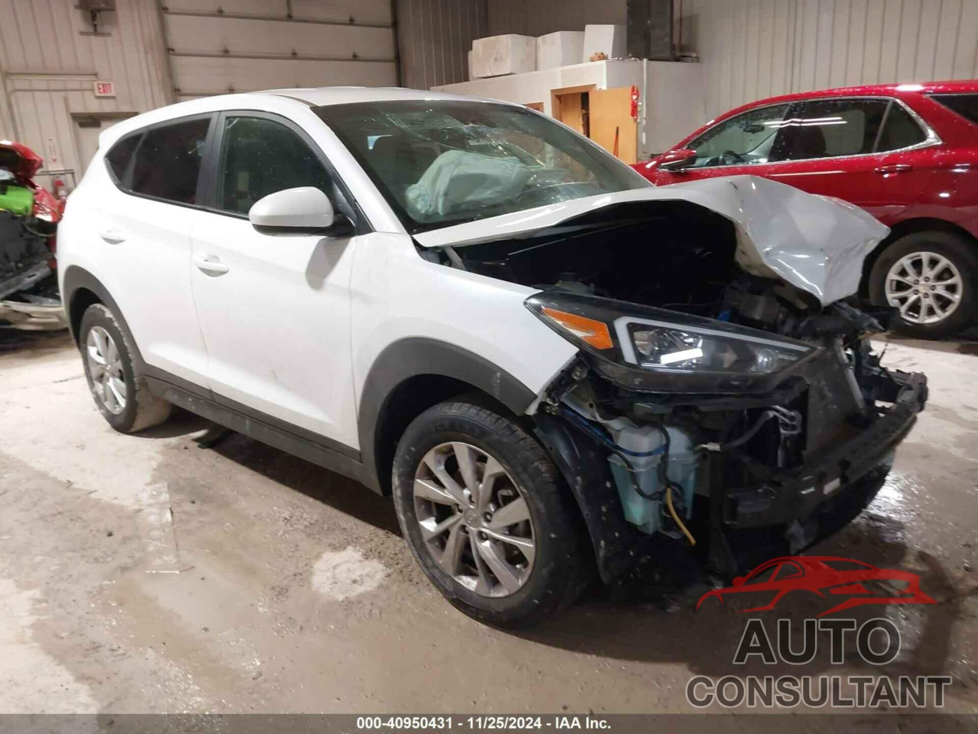HYUNDAI TUCSON 2021 - KM8J23A47MU393586