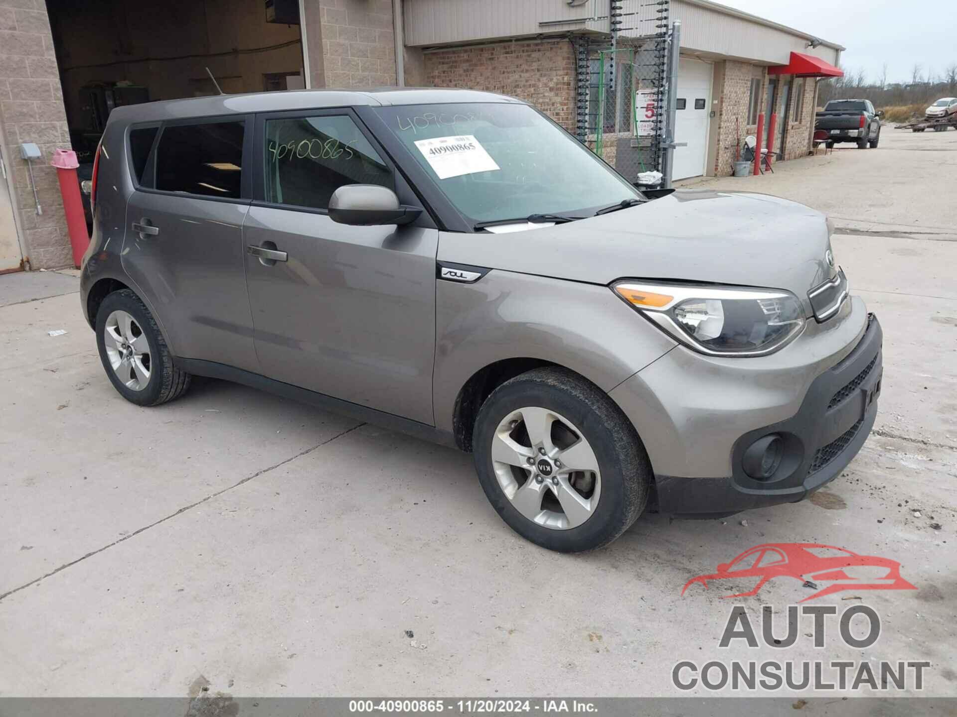 KIA SOUL 2017 - KNDJN2A22H7436045