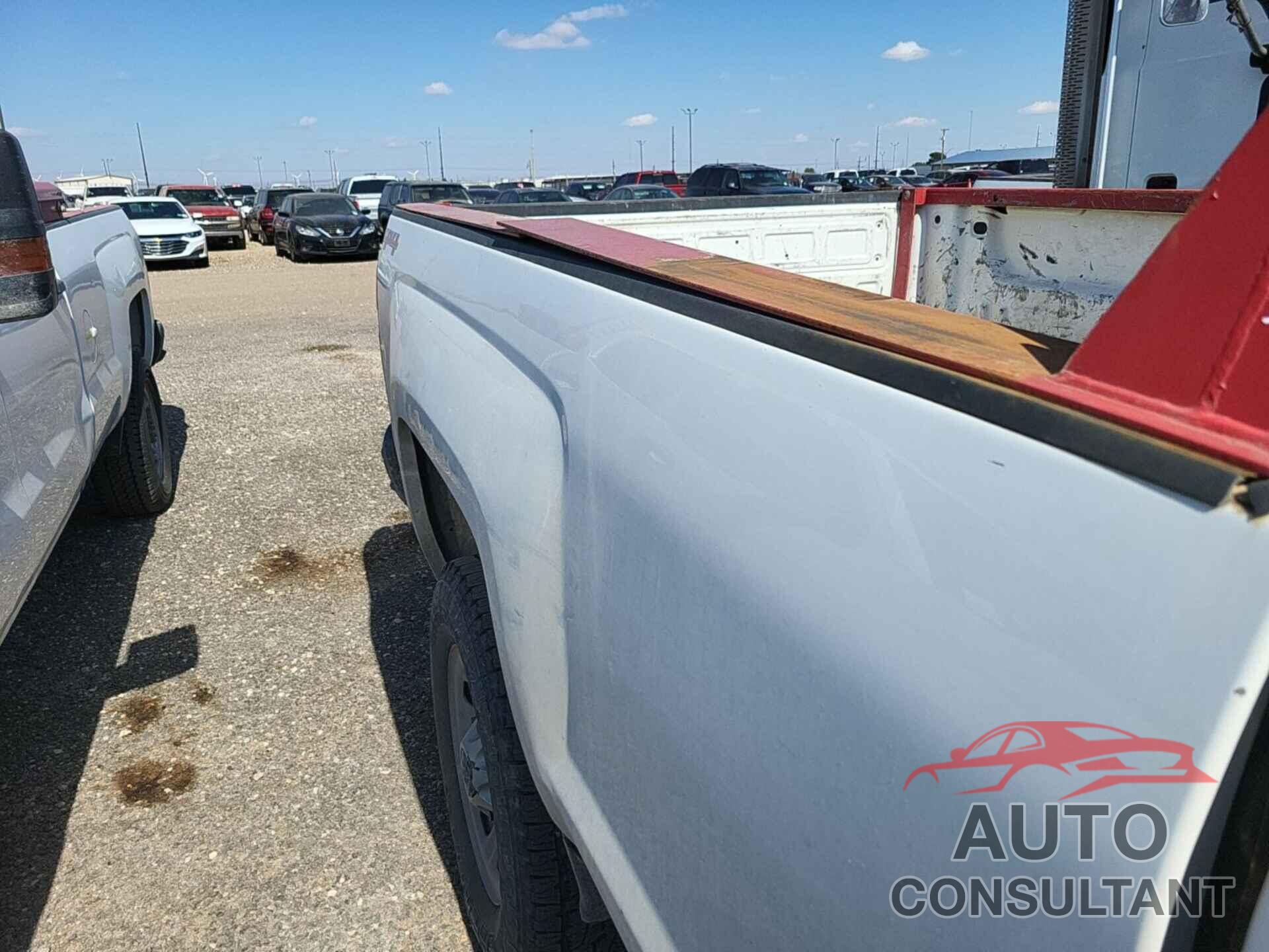 CHEVROLET SILVERADO 3500HD 2017 - 1GC4KYEY6HF213987