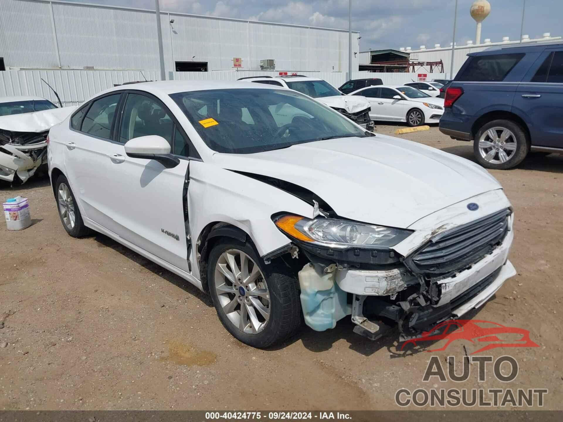 FORD FUSION HYBRID 2017 - 3FA6P0LU1HR278363