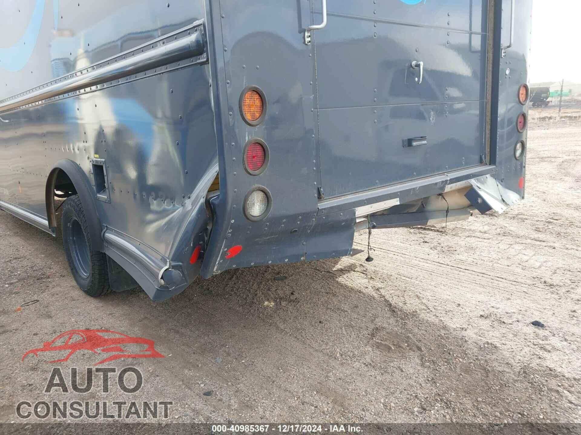 FORD E-450 STRIPPED 2019 - 1FC3E4K67KDC48636