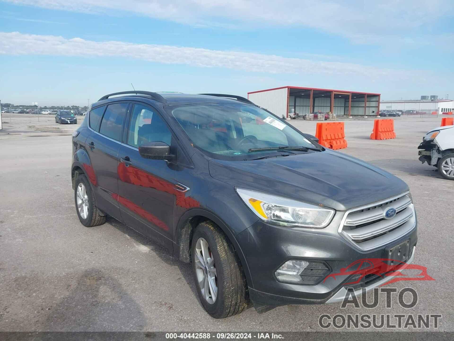 FORD ESCAPE 2018 - 1FMCU0GD1JUB43037