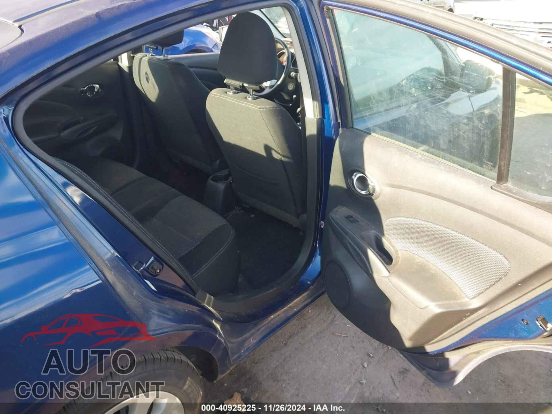 NISSAN VERSA 2019 - 3N1CN7AP3KL869087