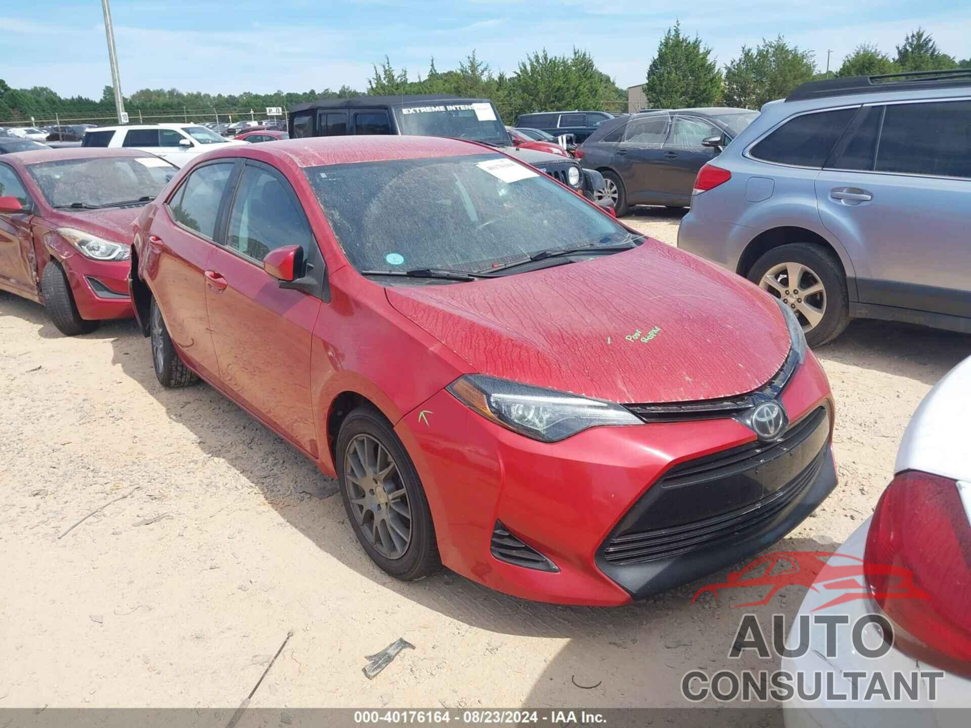 TOYOTA COROLLA 2018 - 2T1BURHE7JC105420