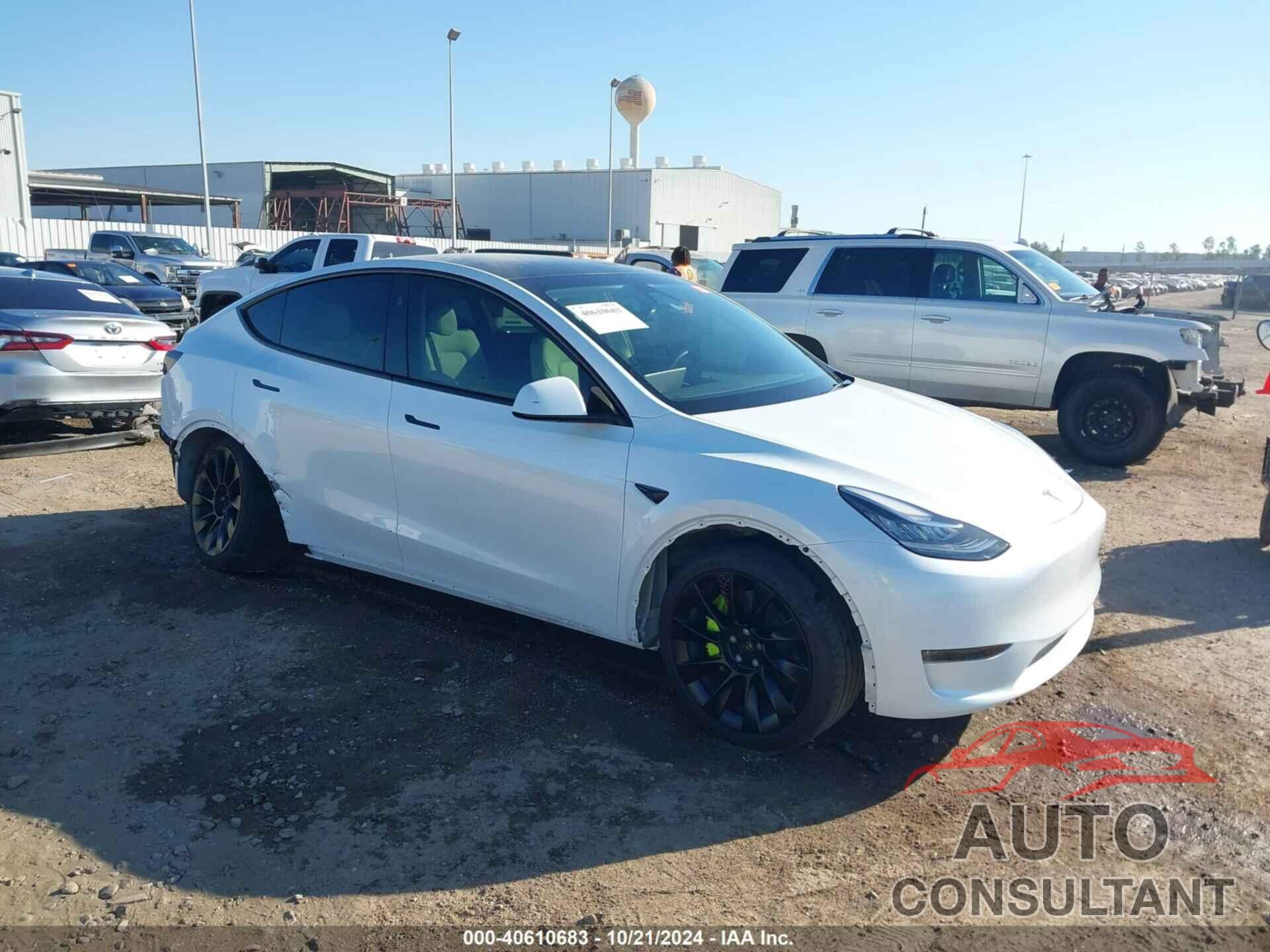 TESLA MODEL Y 2023 - 7SAYGDEE5PA148019