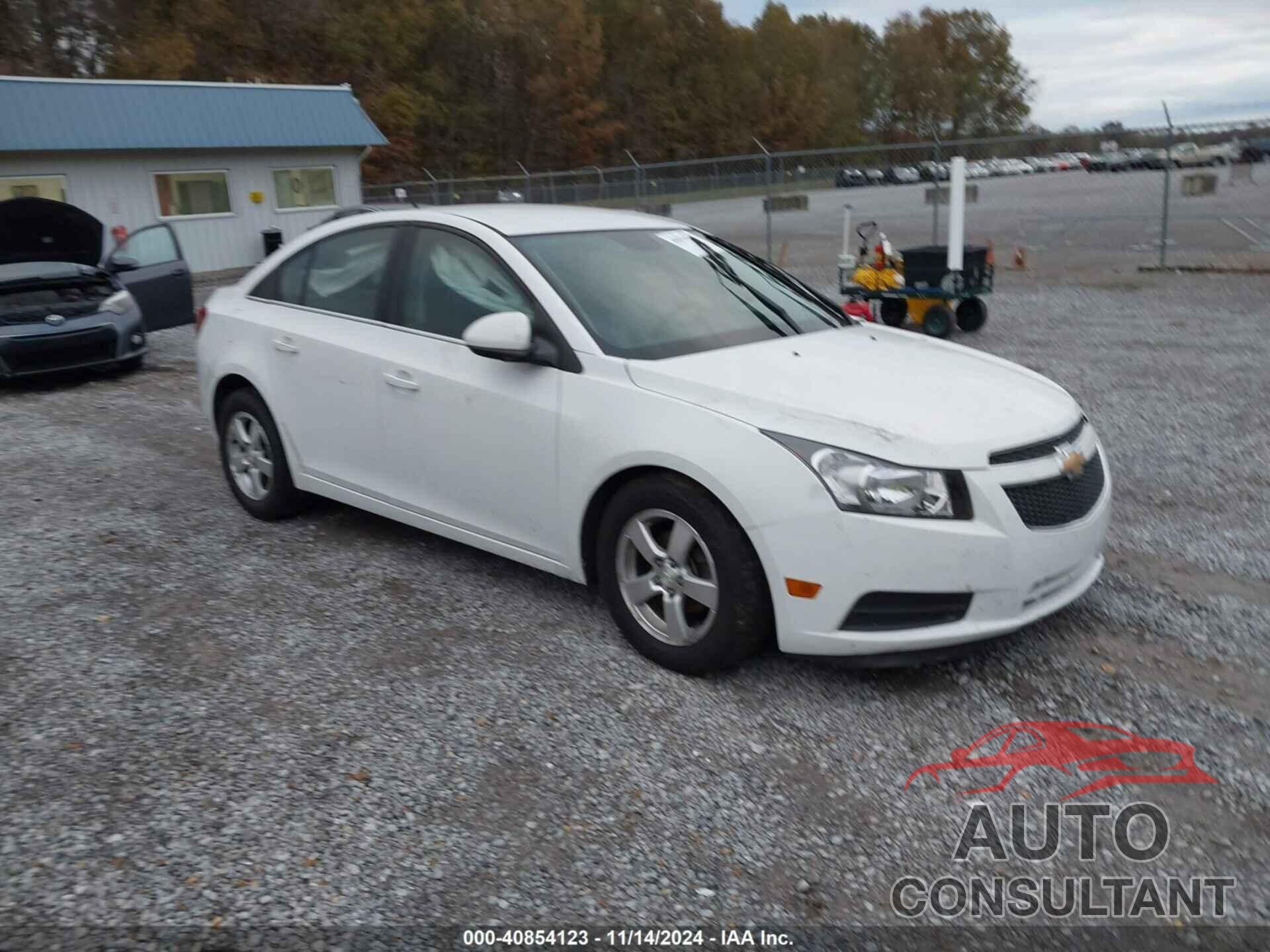 CHEVROLET CRUZE 2014 - 1G1PC5SB9E7209567