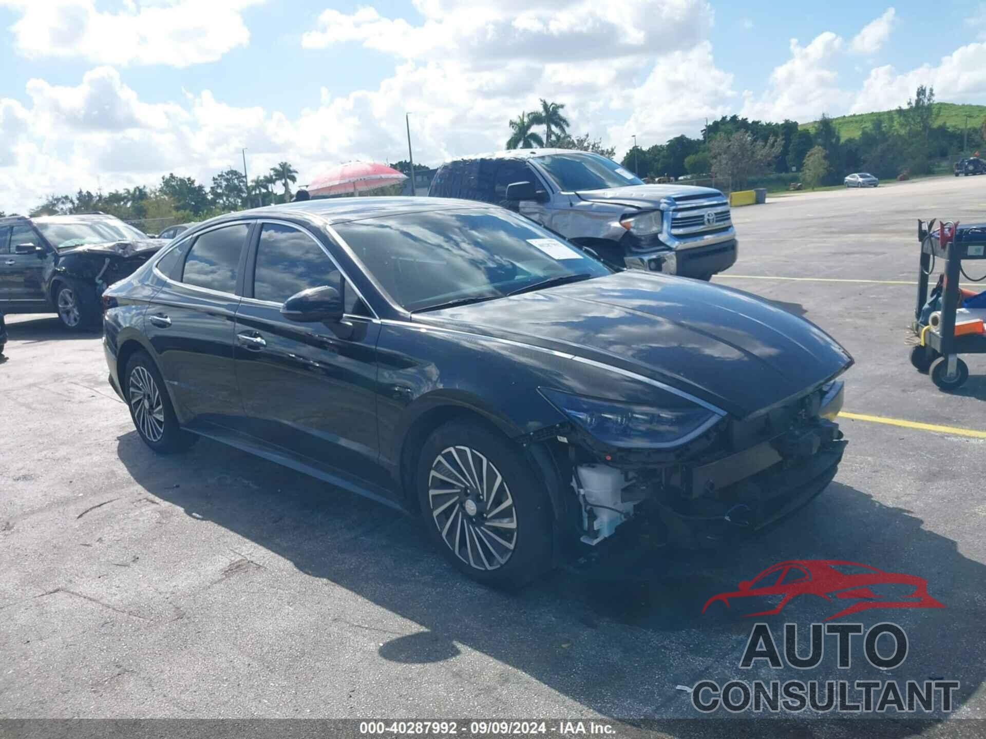 HYUNDAI SONATA HYBRID 2023 - KMHL34JJXPA070902