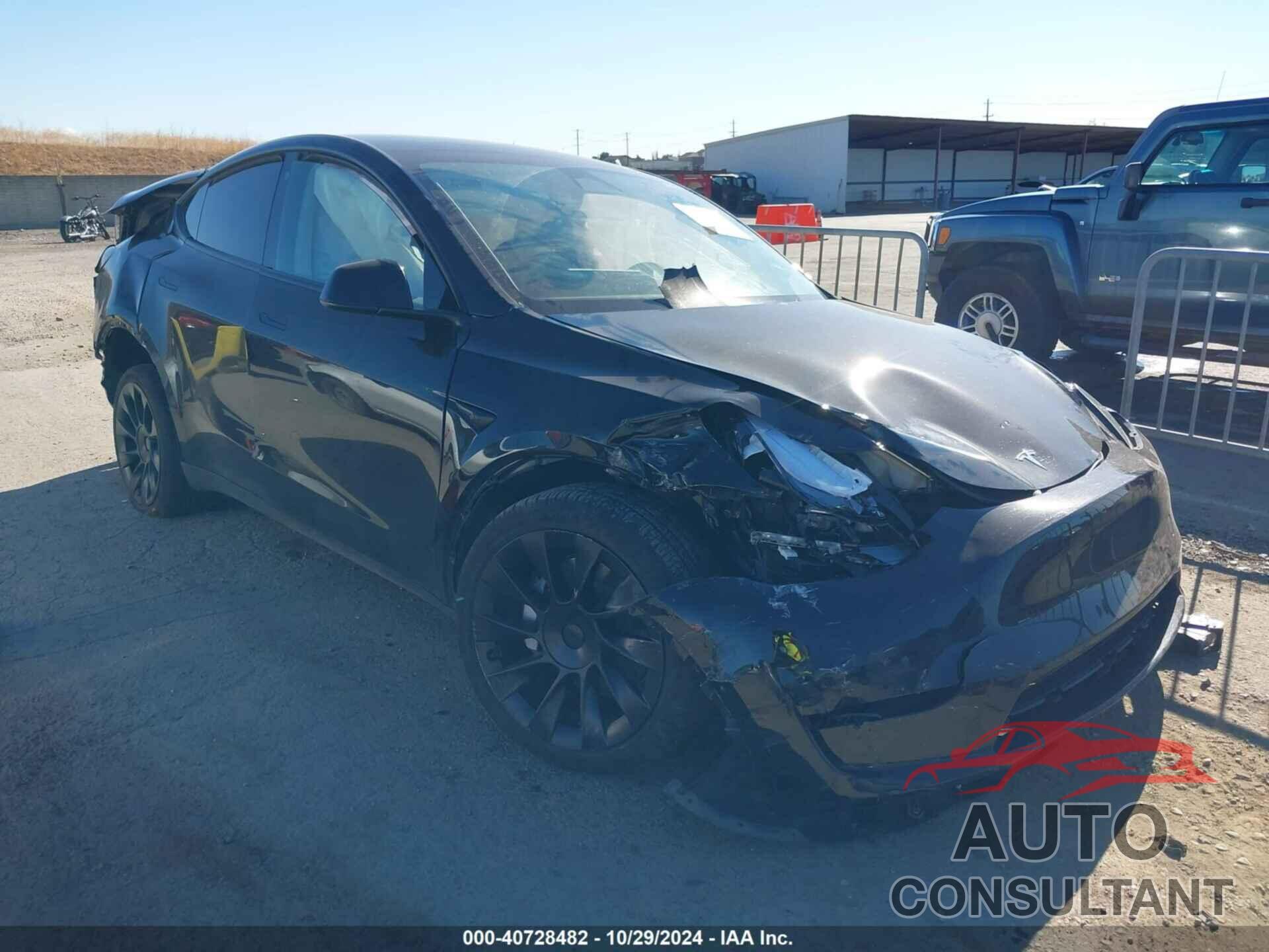 TESLA MODEL Y 2023 - 7SAYGDEE4PF699092