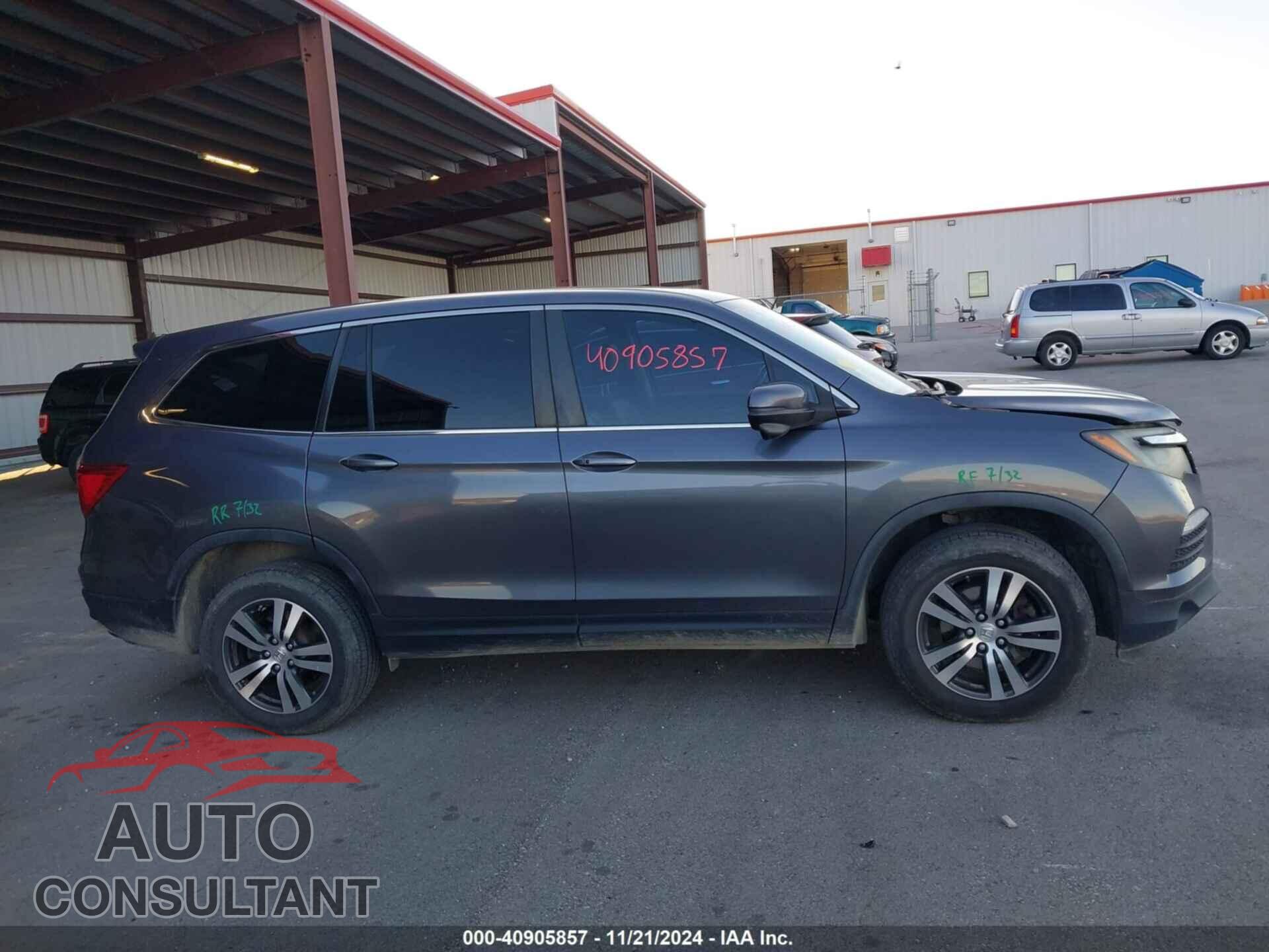 HONDA PILOT 2017 - 5FNYF6H85HB004010