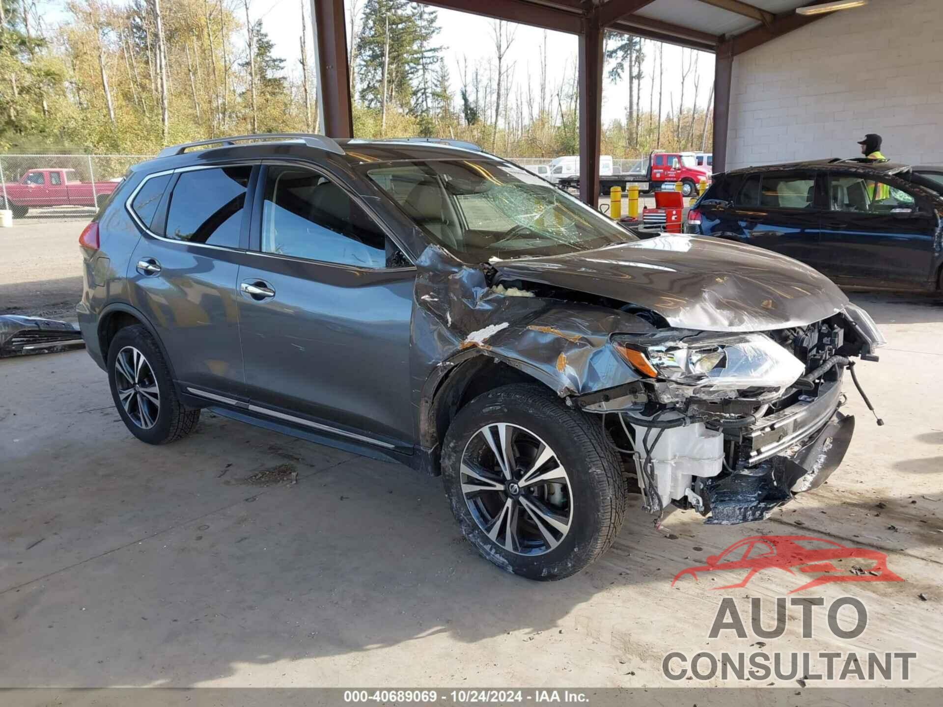 NISSAN ROGUE 2018 - JN8AT2MV0JW319527