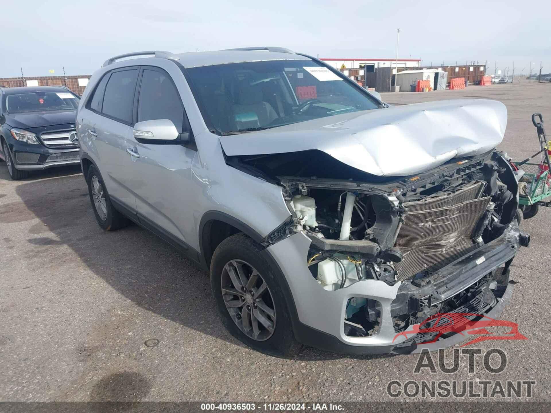 KIA SORENTO 2014 - 5XYKT3A63EG484249