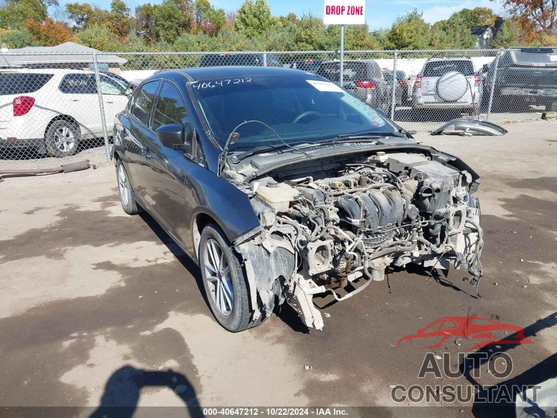 FORD FOCUS 2018 - 1FADP3F28JL267190