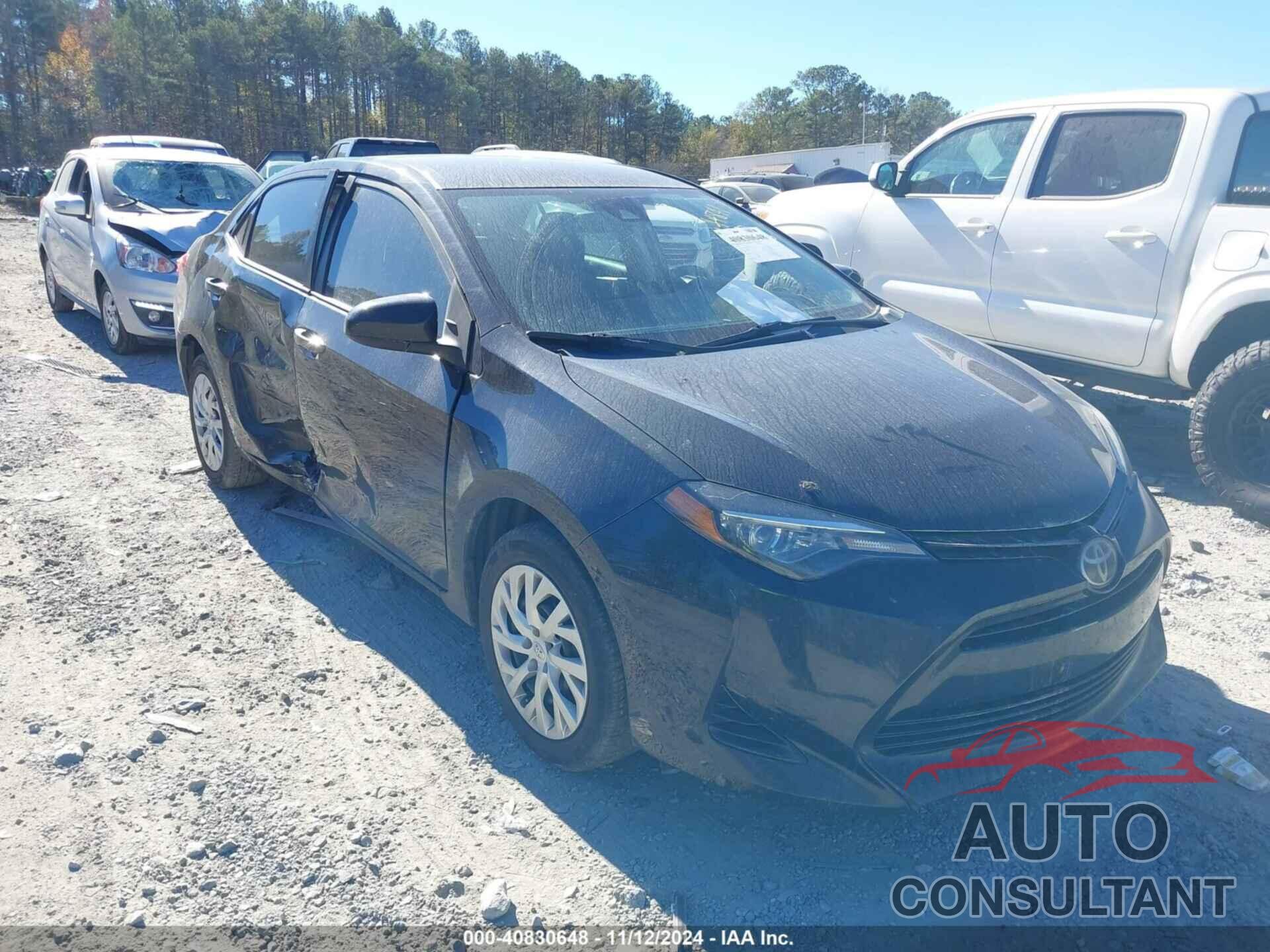 TOYOTA COROLLA 2018 - 5YFBURHE0JP844841