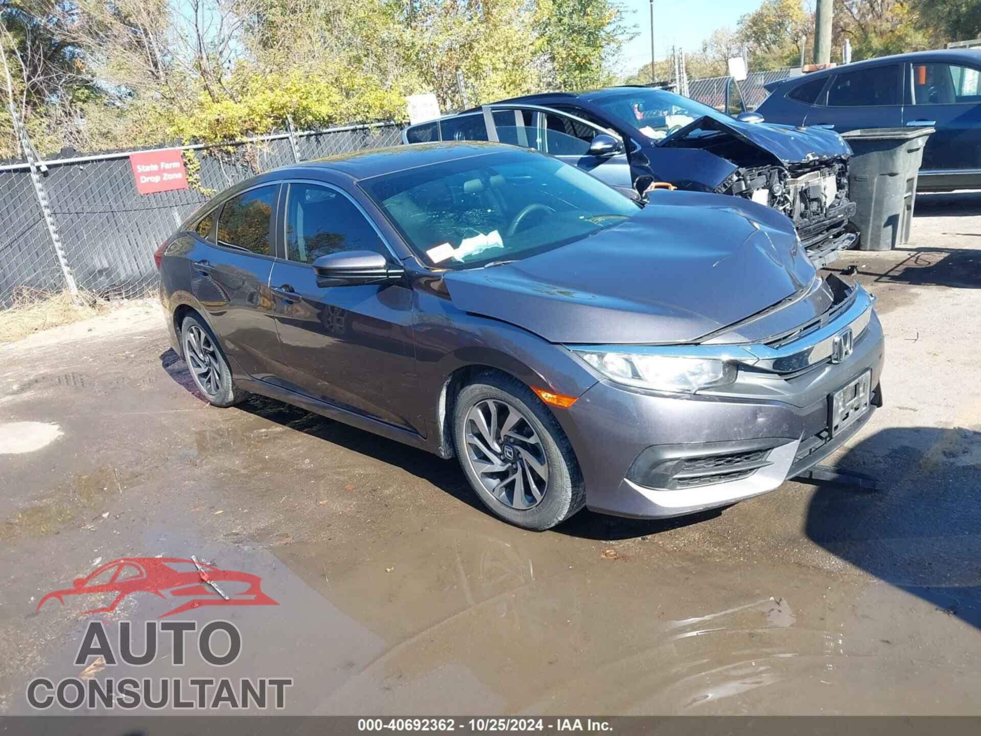 HONDA CIVIC 2017 - 19XFC2F74HE016044