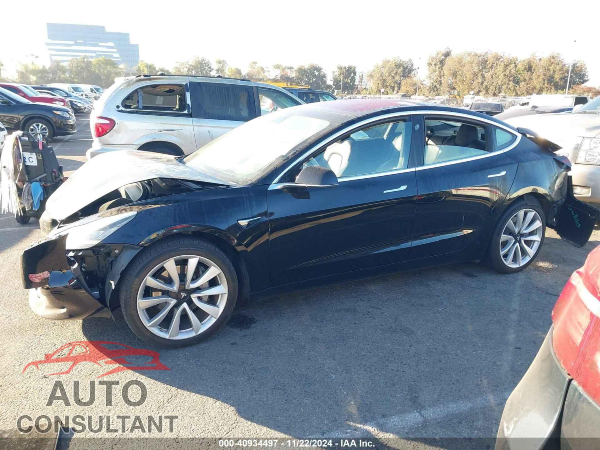 TESLA MODEL 3 2018 - 5YJ3E1EA4JF036198