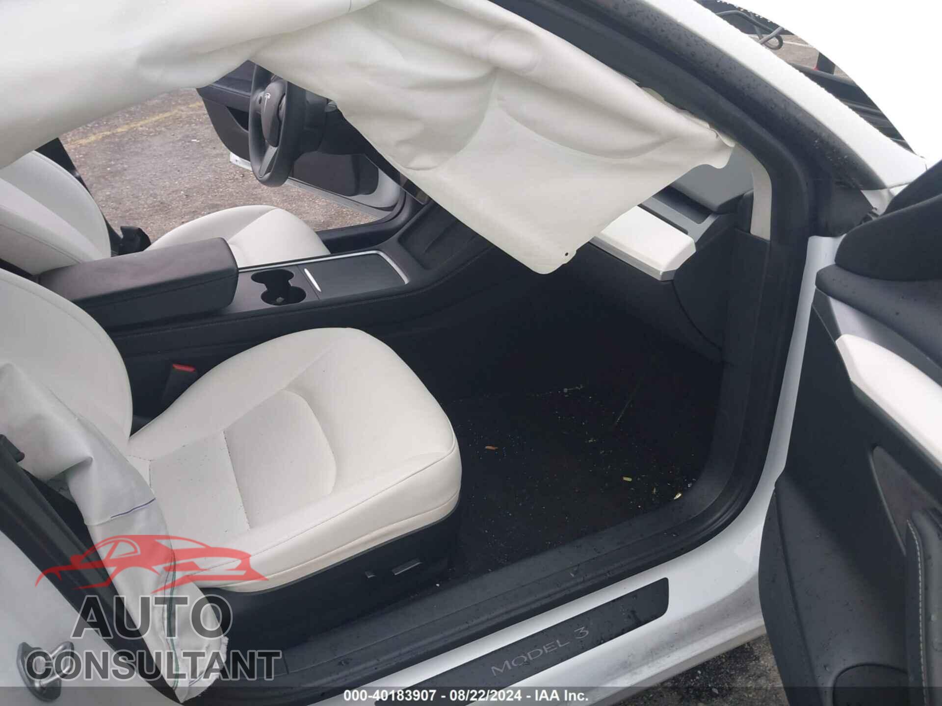 TESLA MODEL 3 2023 - 5YJ3E1EA3PF573573