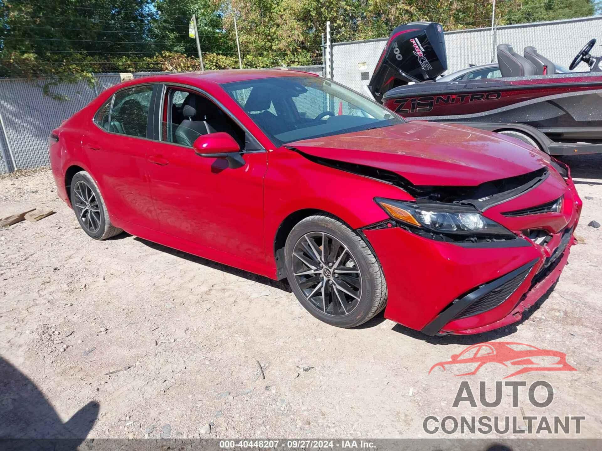 TOYOTA CAMRY 2021 - 4T1G11AK0MU480861