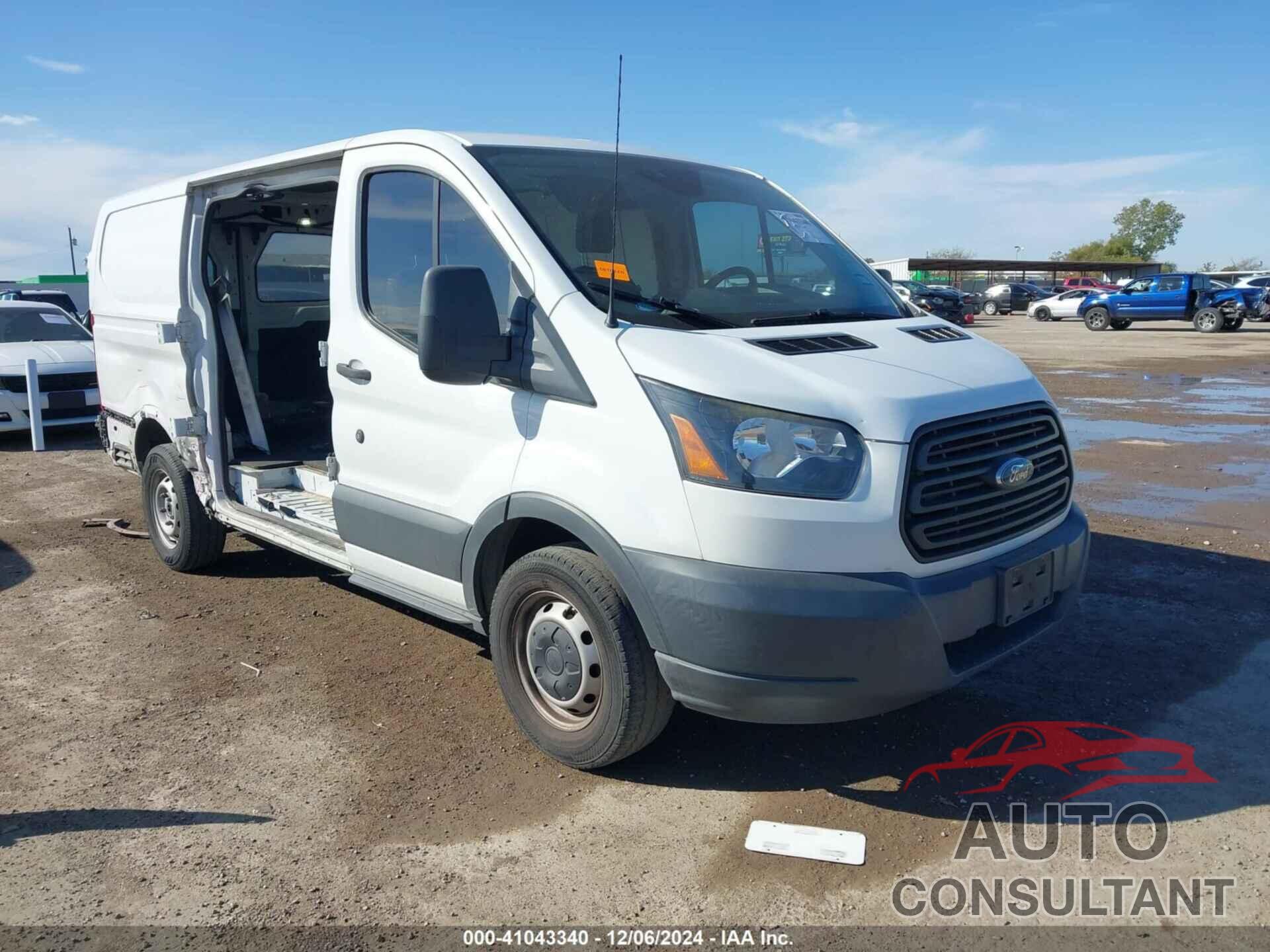 FORD TRANSIT-150 2018 - 1FTYE1ZM7JKA15486