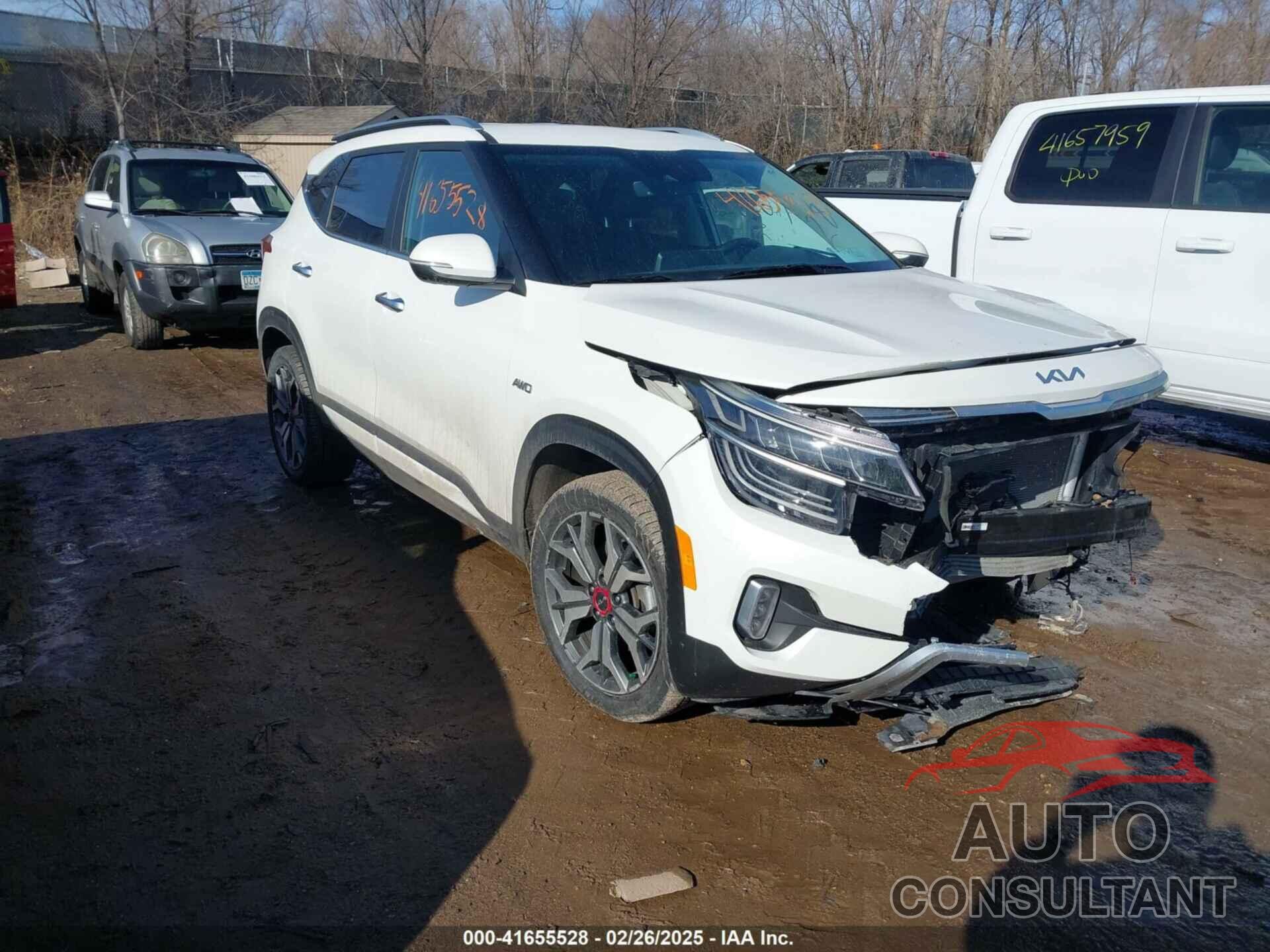 KIA SELTOS 2023 - KNDETCA28P7382567