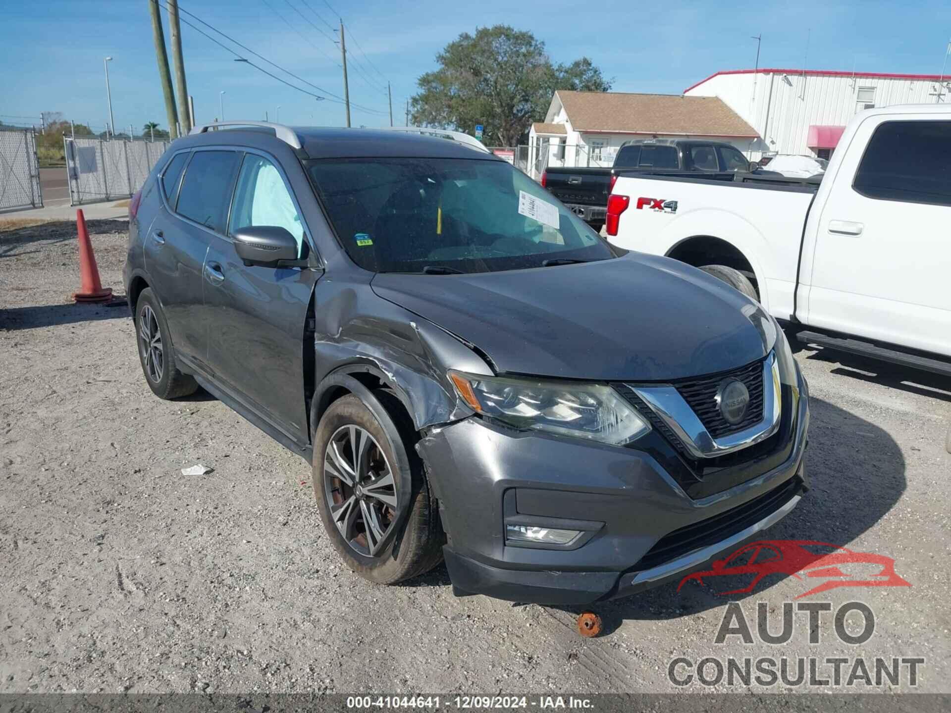 NISSAN ROGUE 2018 - JN8AT2MT6JW451125