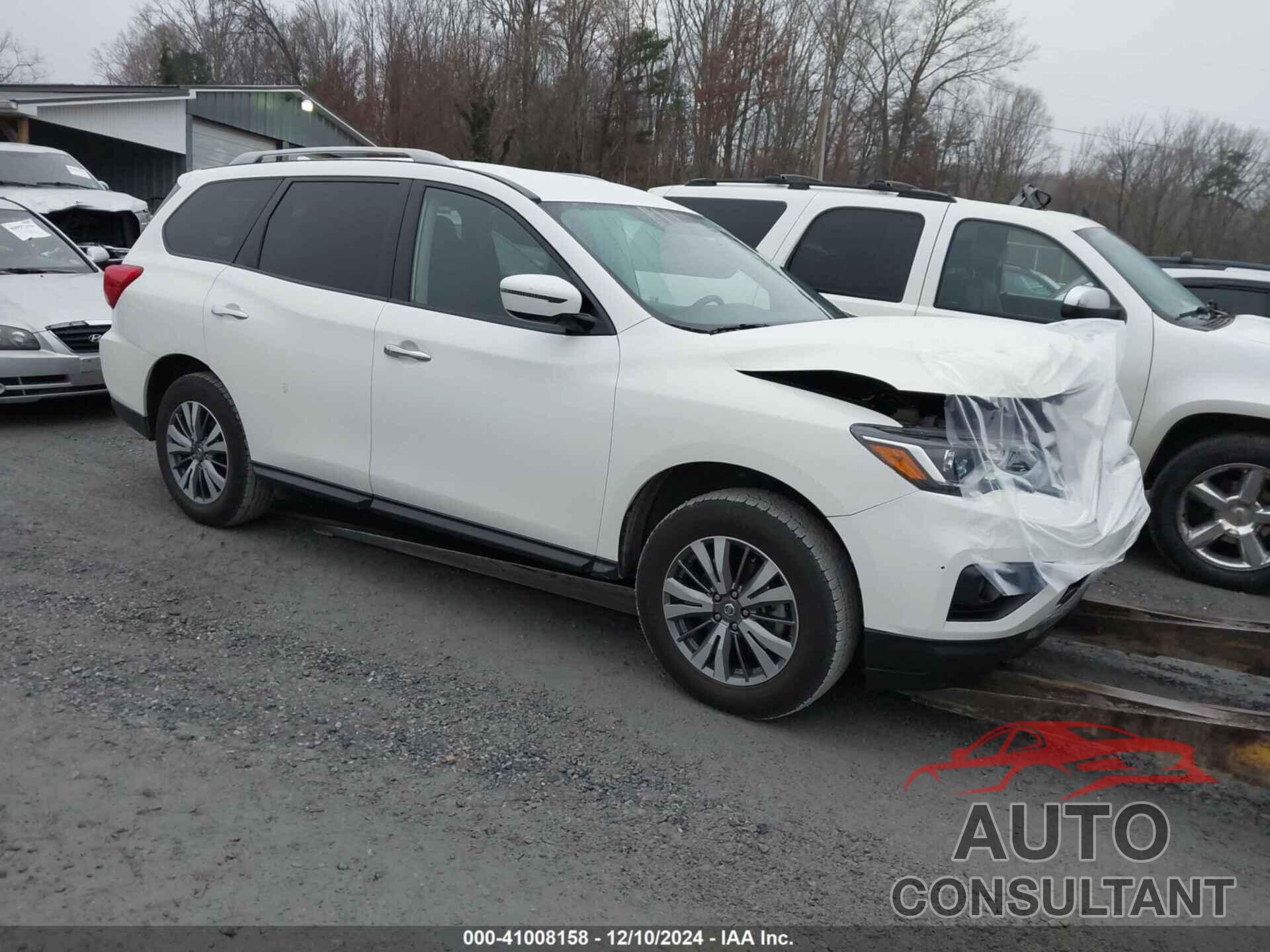 NISSAN PATHFINDER 2019 - 5N1DR2MM6KC636175