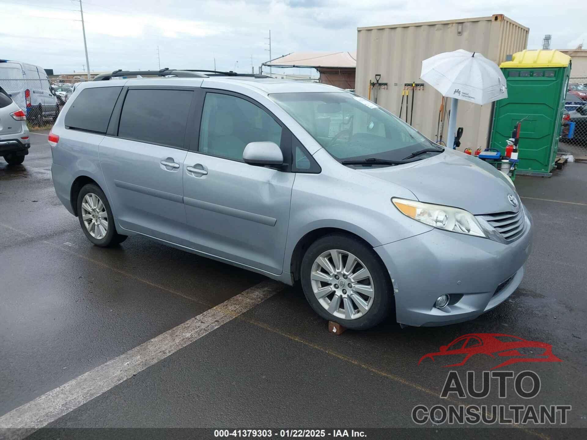 TOYOTA SIENNA 2012 - 5TDYK3DC1CS192310