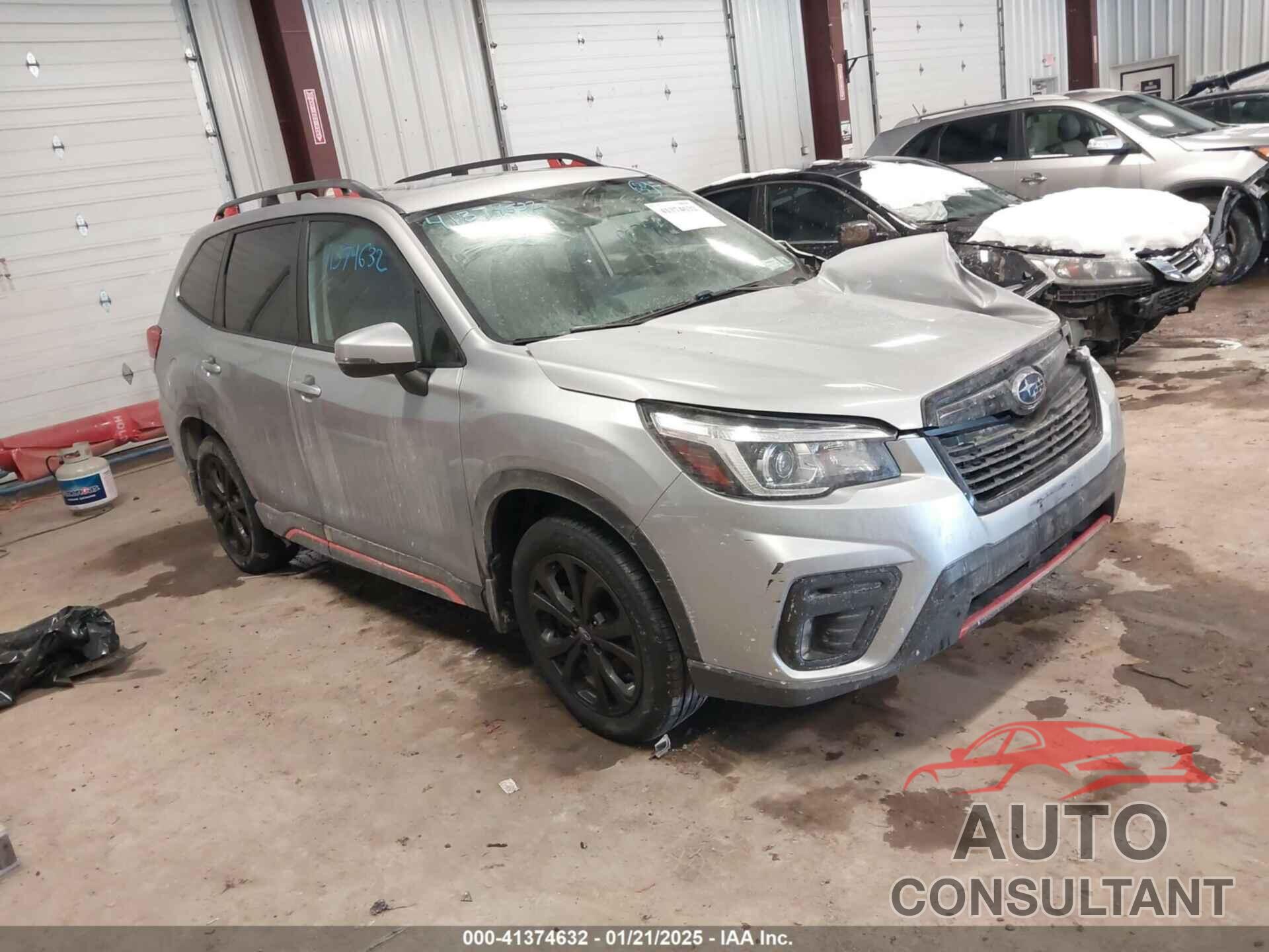 SUBARU FORESTER 2019 - JF2SKAPC3KH404411