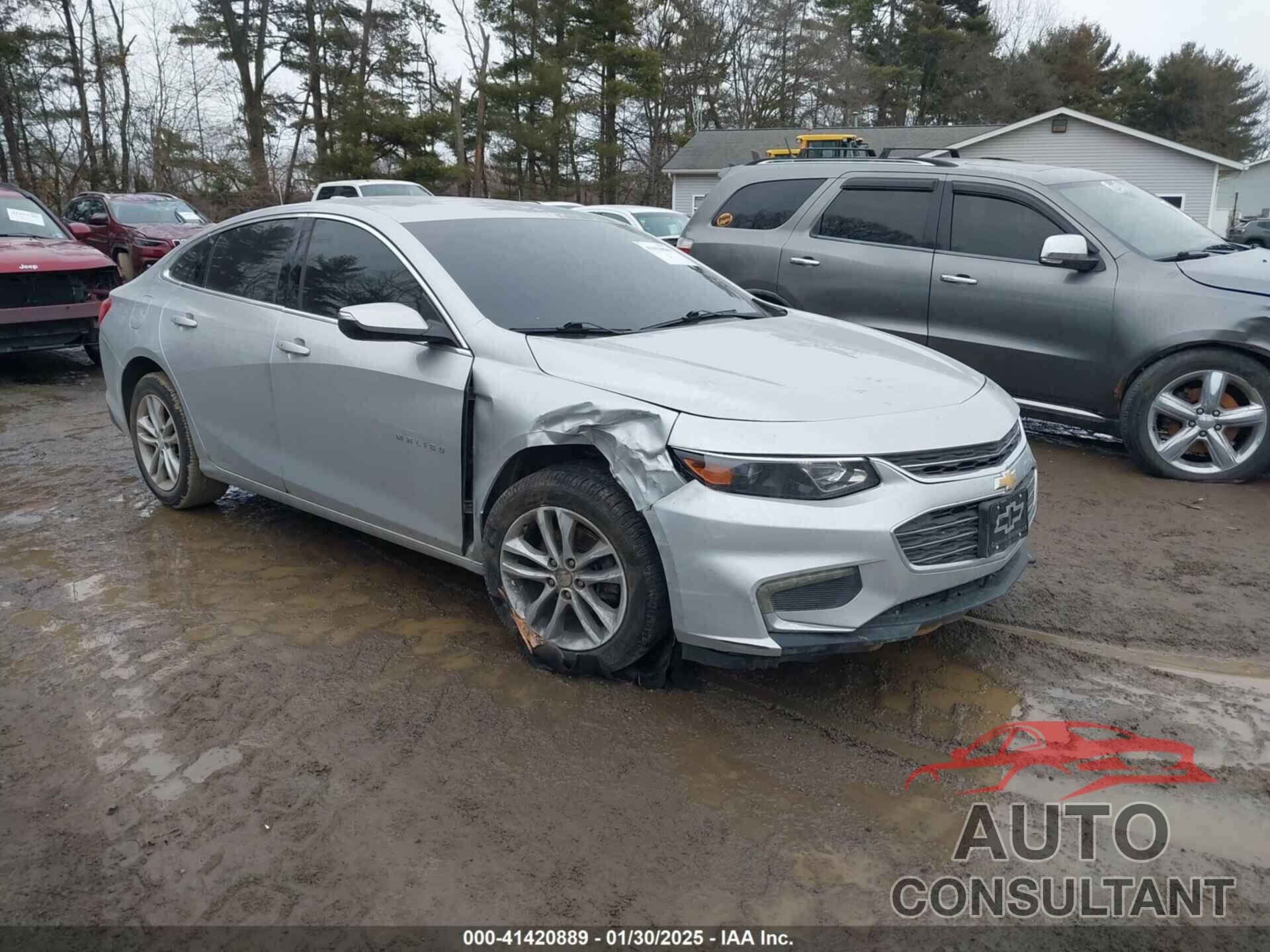 CHEVROLET MALIBU 2017 - 1G1ZE5ST9HF121382