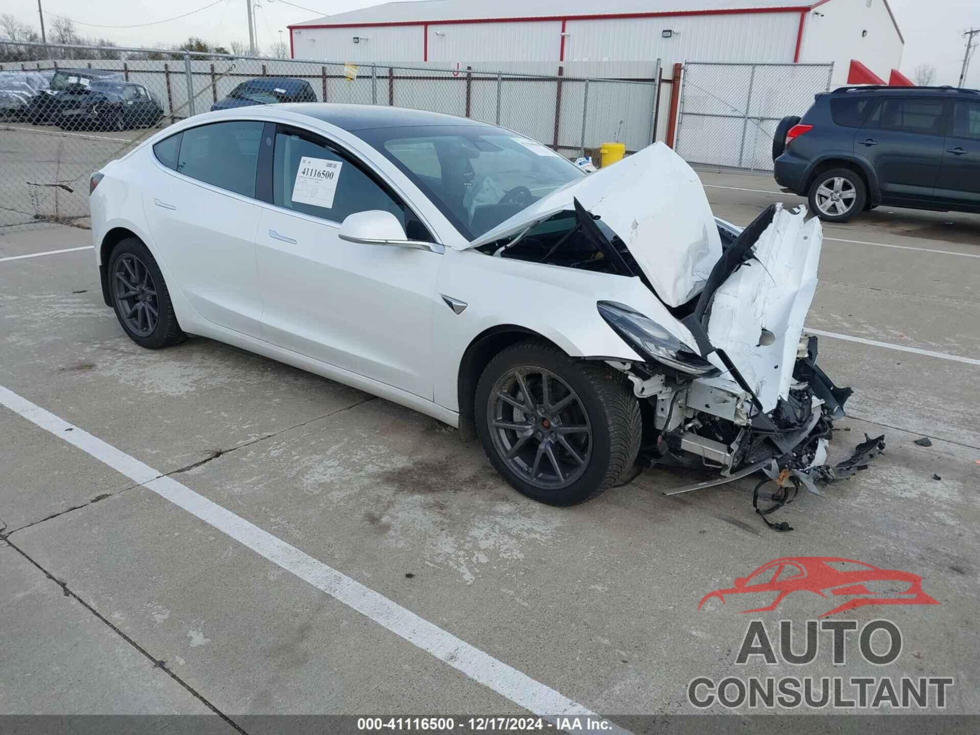 TESLA MODEL 3 2019 - 5YJ3E1EB8KF510471