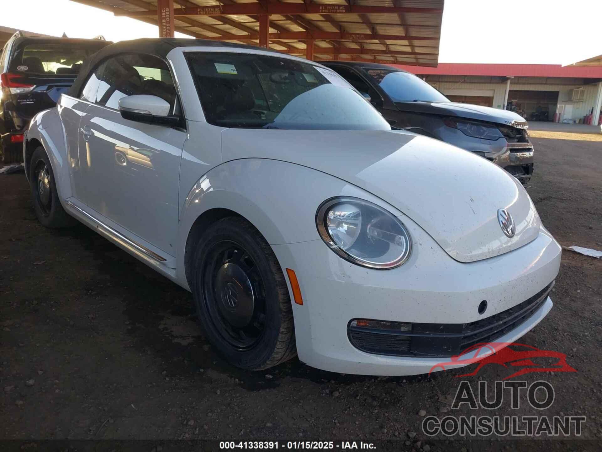 VOLKSWAGEN BEETLE 2015 - 3VW517AT6FM812927
