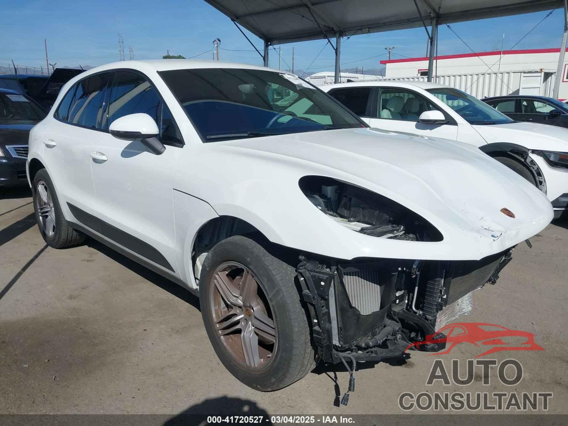 PORSCHE MACAN 2015 - WP1AB2A59FLB72666