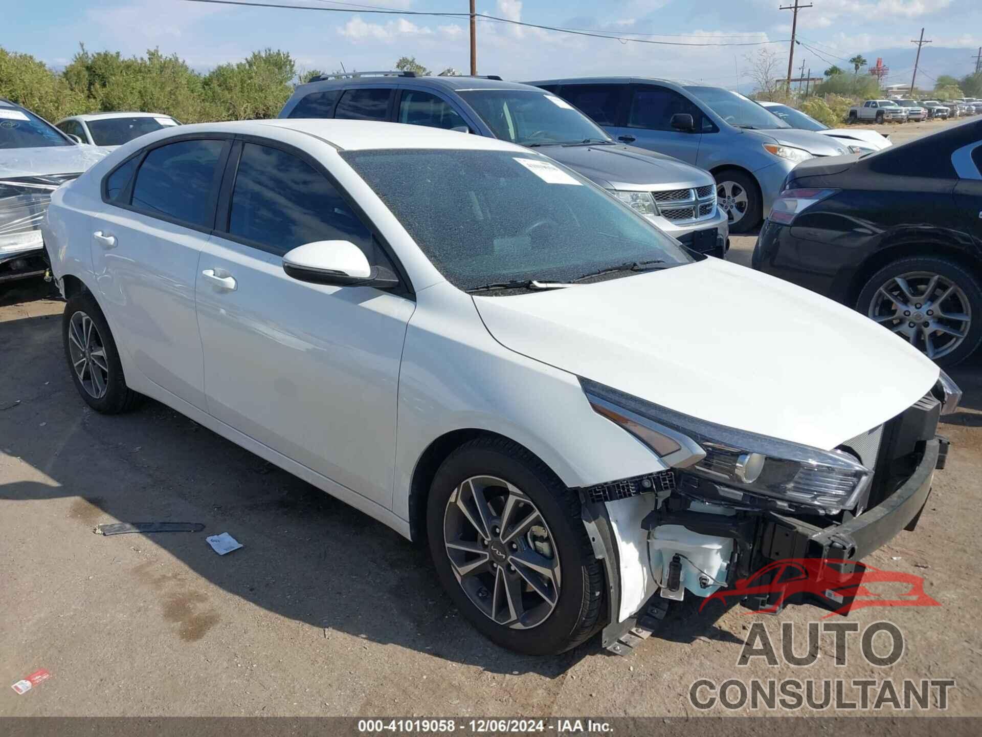 KIA FORTE 2024 - 3KPF24AD1RE823019