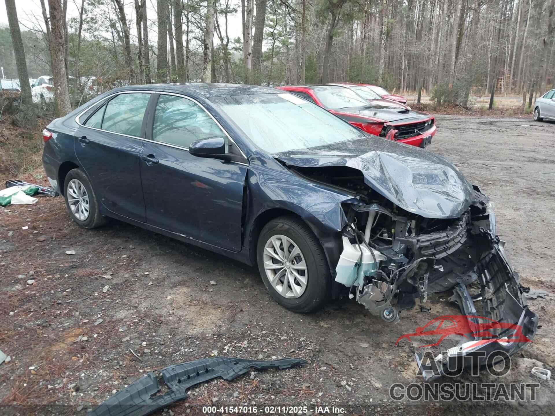 TOYOTA CAMRY 2016 - 4T4BF1FK5GR571929