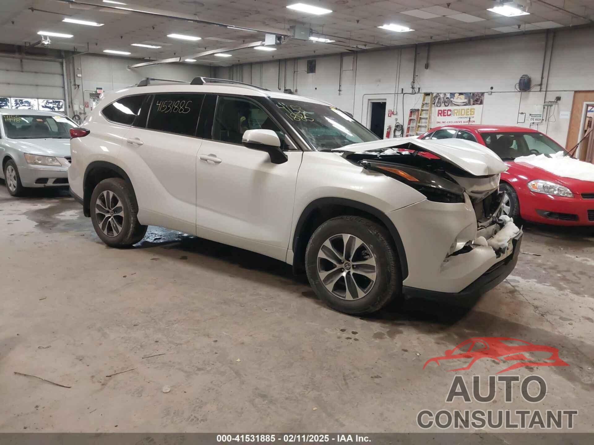 TOYOTA HIGHLANDER 2022 - 5TDGZRBH9NS596046