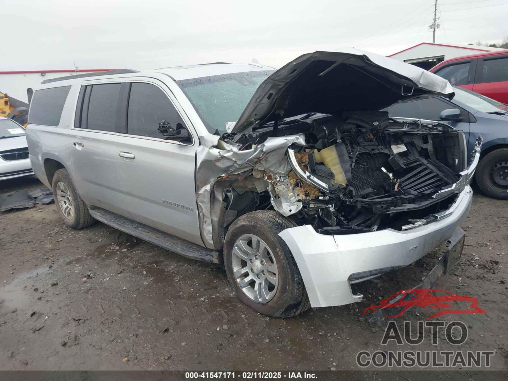 CHEVROLET SUBURBAN 2019 - 1GNSKHKC6KR278755