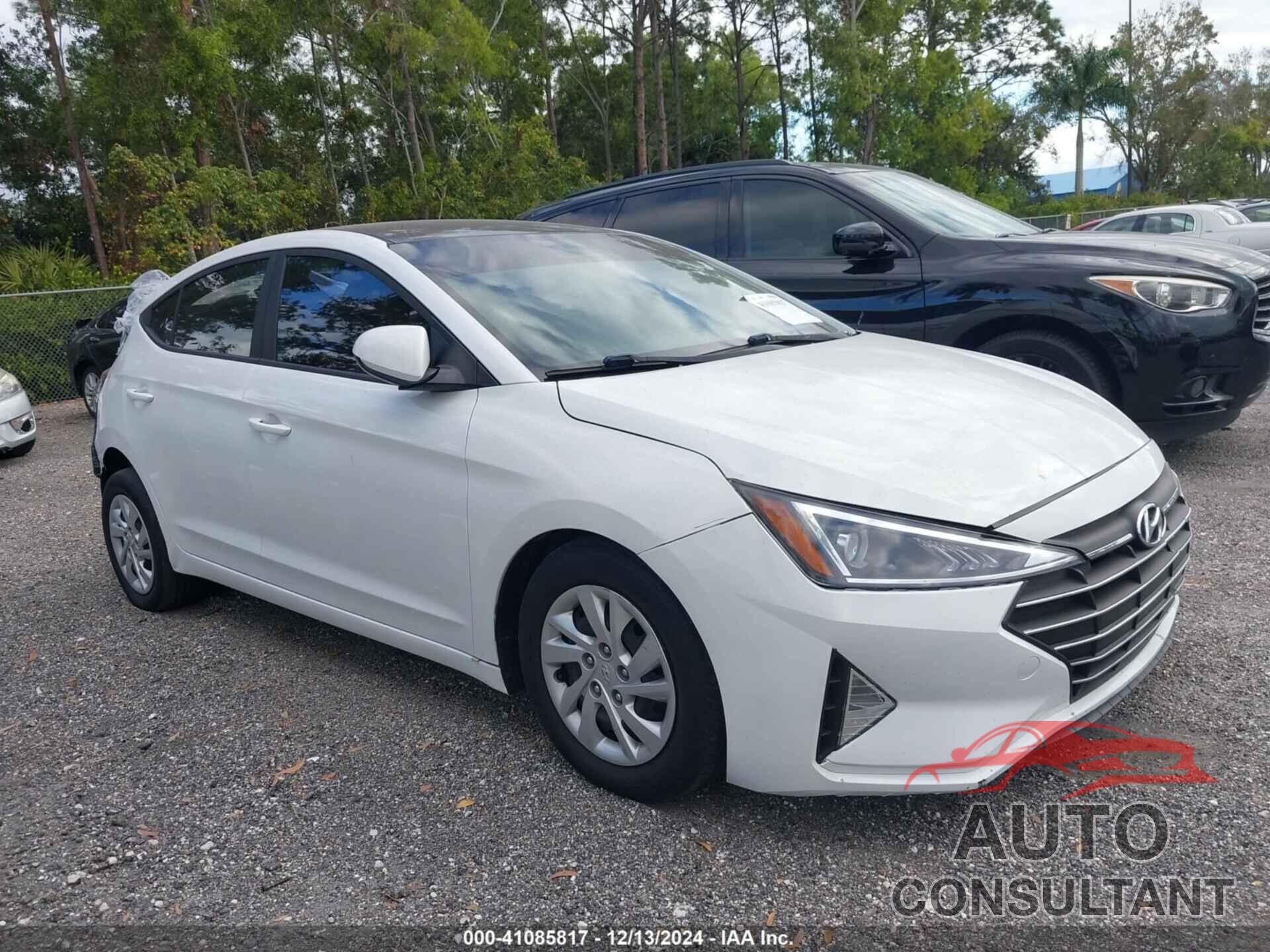 HYUNDAI ELANTRA 2019 - 5NPD74LF0KH495388