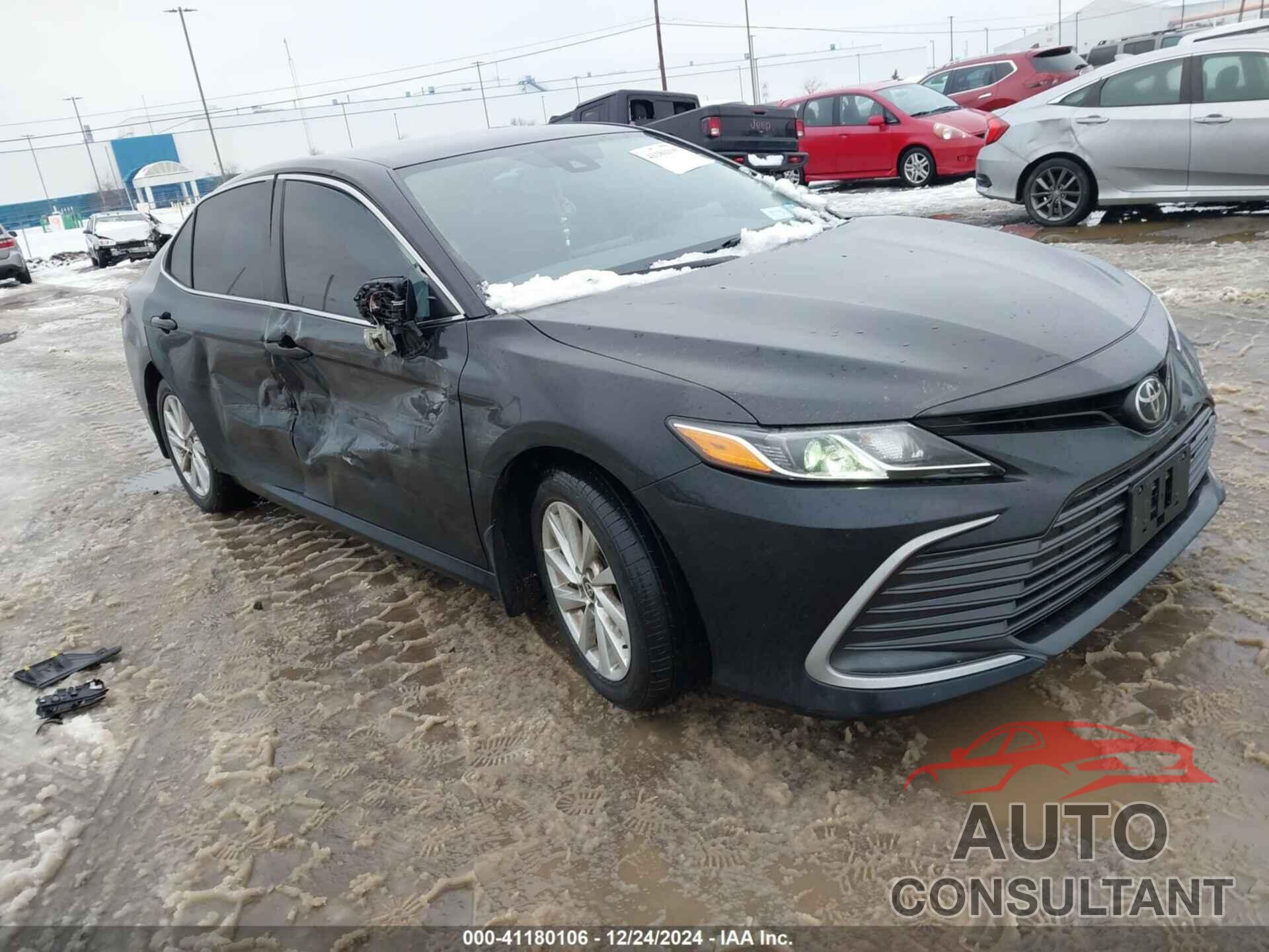 TOYOTA CAMRY 2022 - 4T1R11BKXNU071503