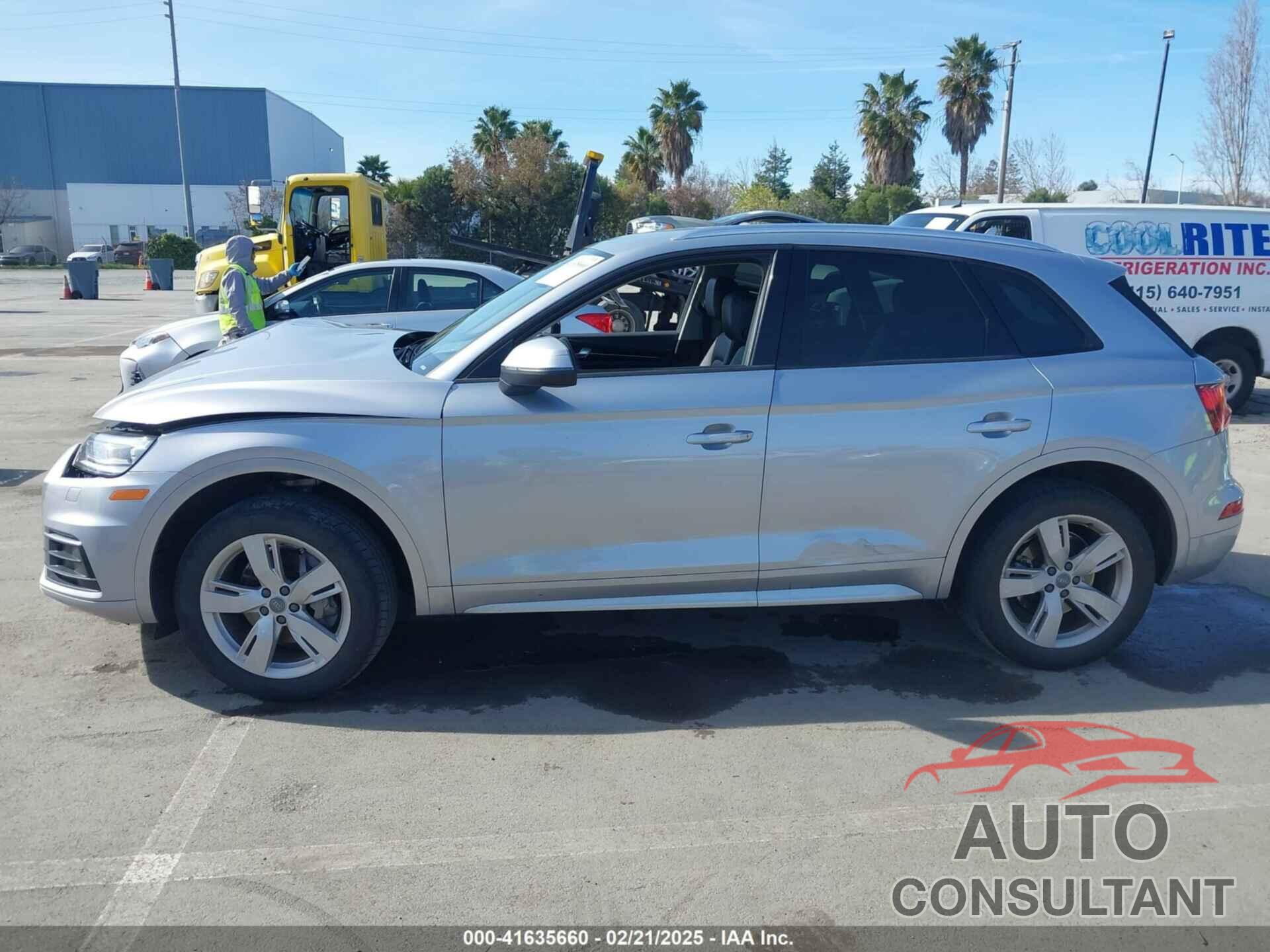 AUDI Q5 2018 - WA1ANAFY5J2198101