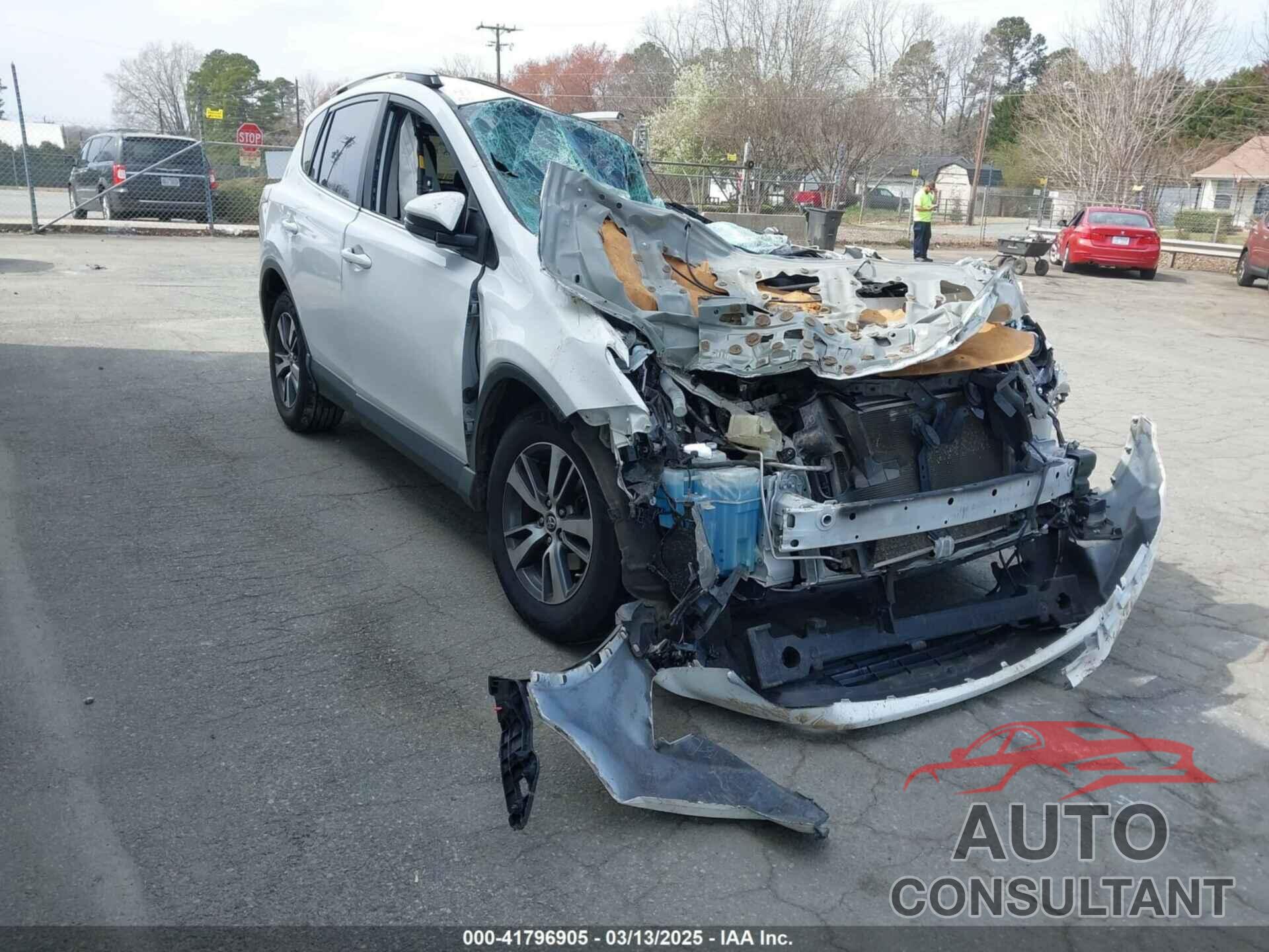 TOYOTA RAV4 2018 - JTMRFREVXJJ202046