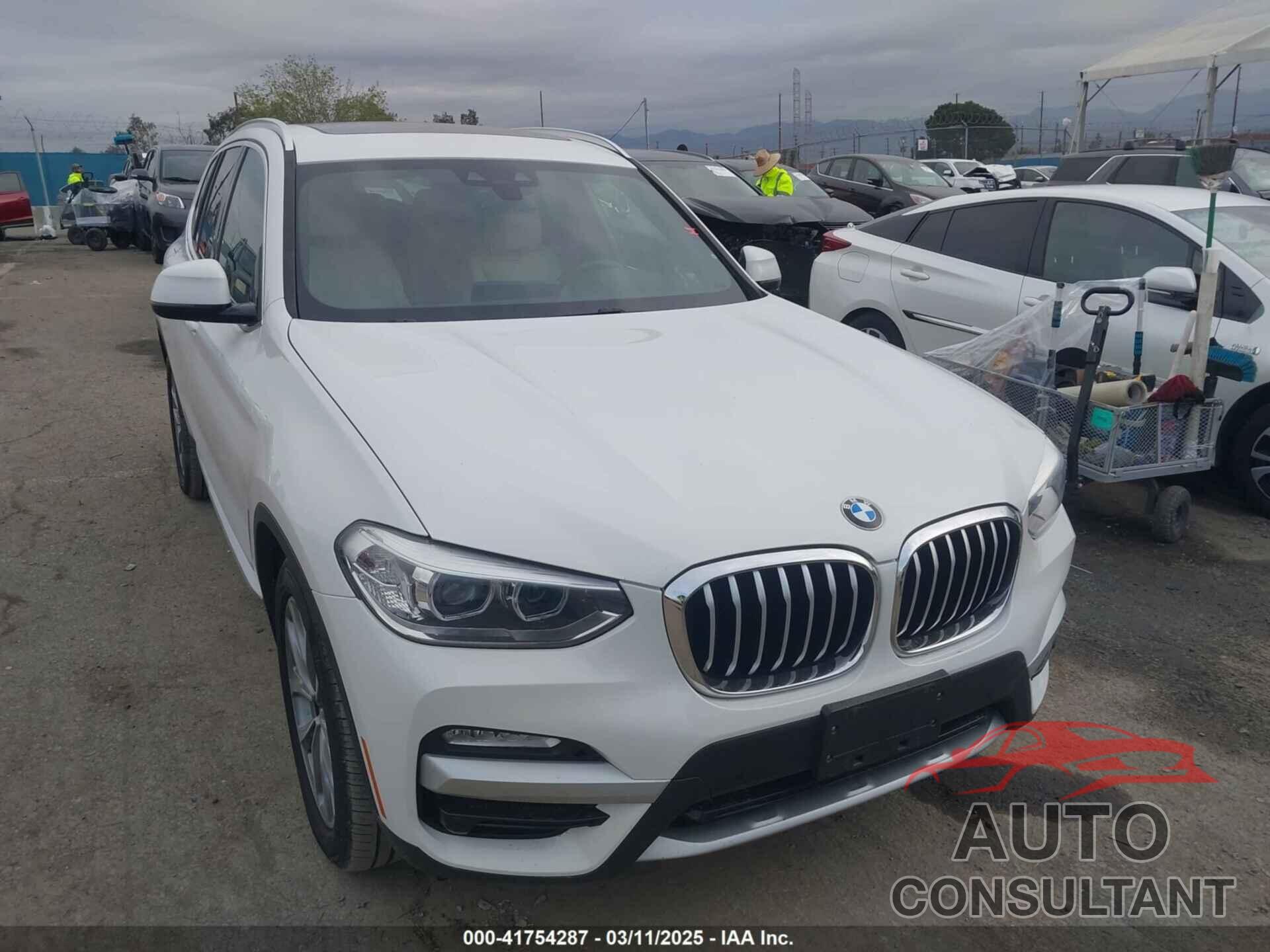 BMW X3 2019 - 5UXTR7C50KLE97511